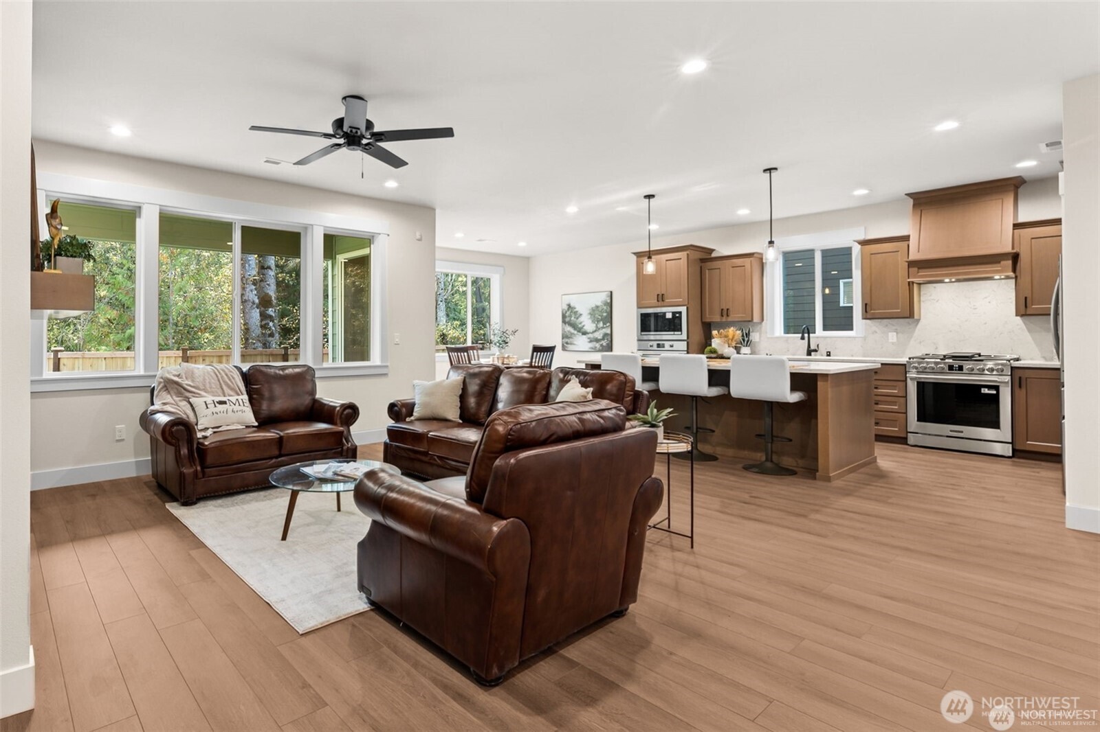 Photo is of the same floorplan and is for display purposes to show options. photo may contain upgrades.