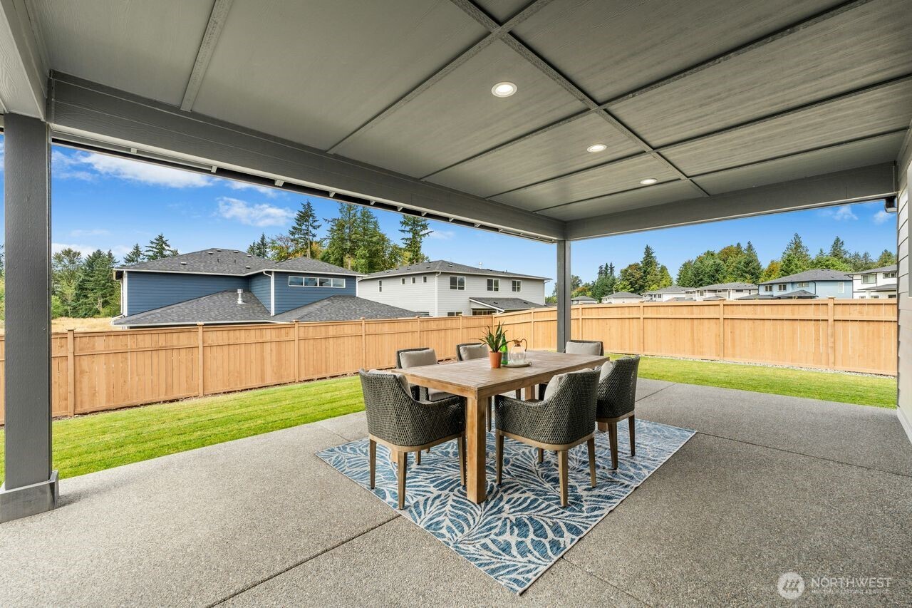 Pics for general layout.  Finishes will vary.  Please visist model home for finishes.