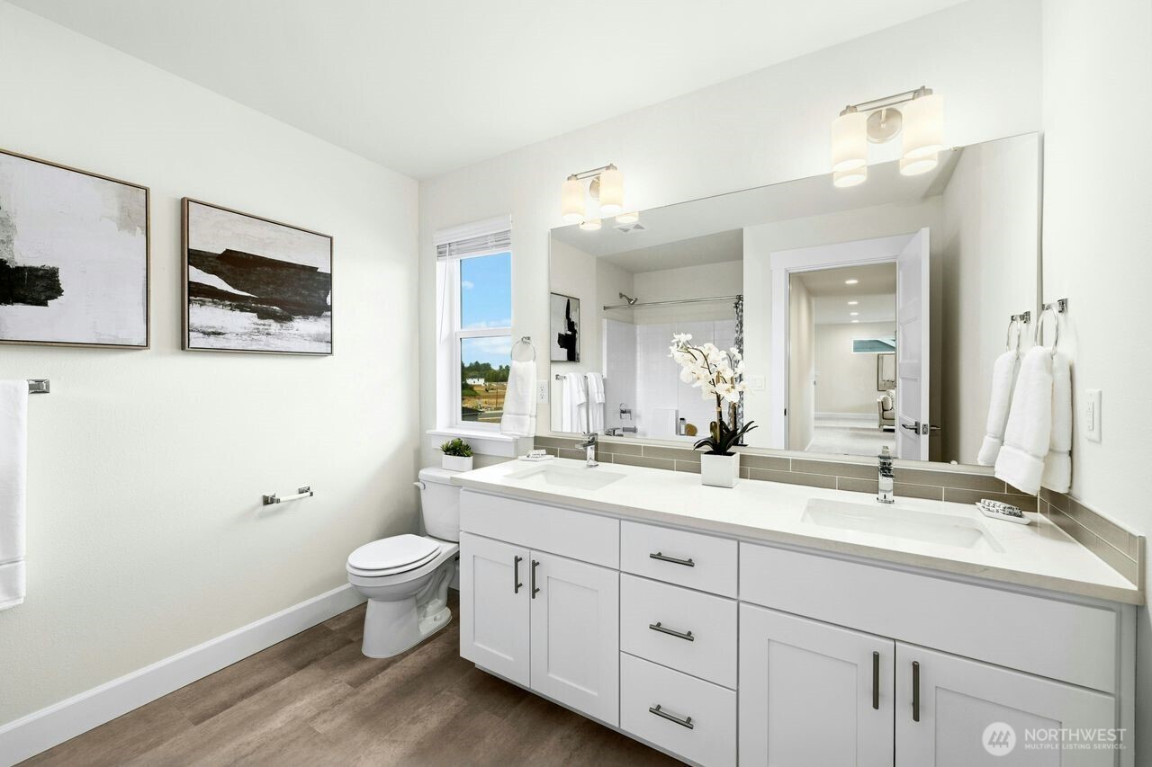 Pics for general layout.  Finishes will vary.  Please visist model home for finishes.