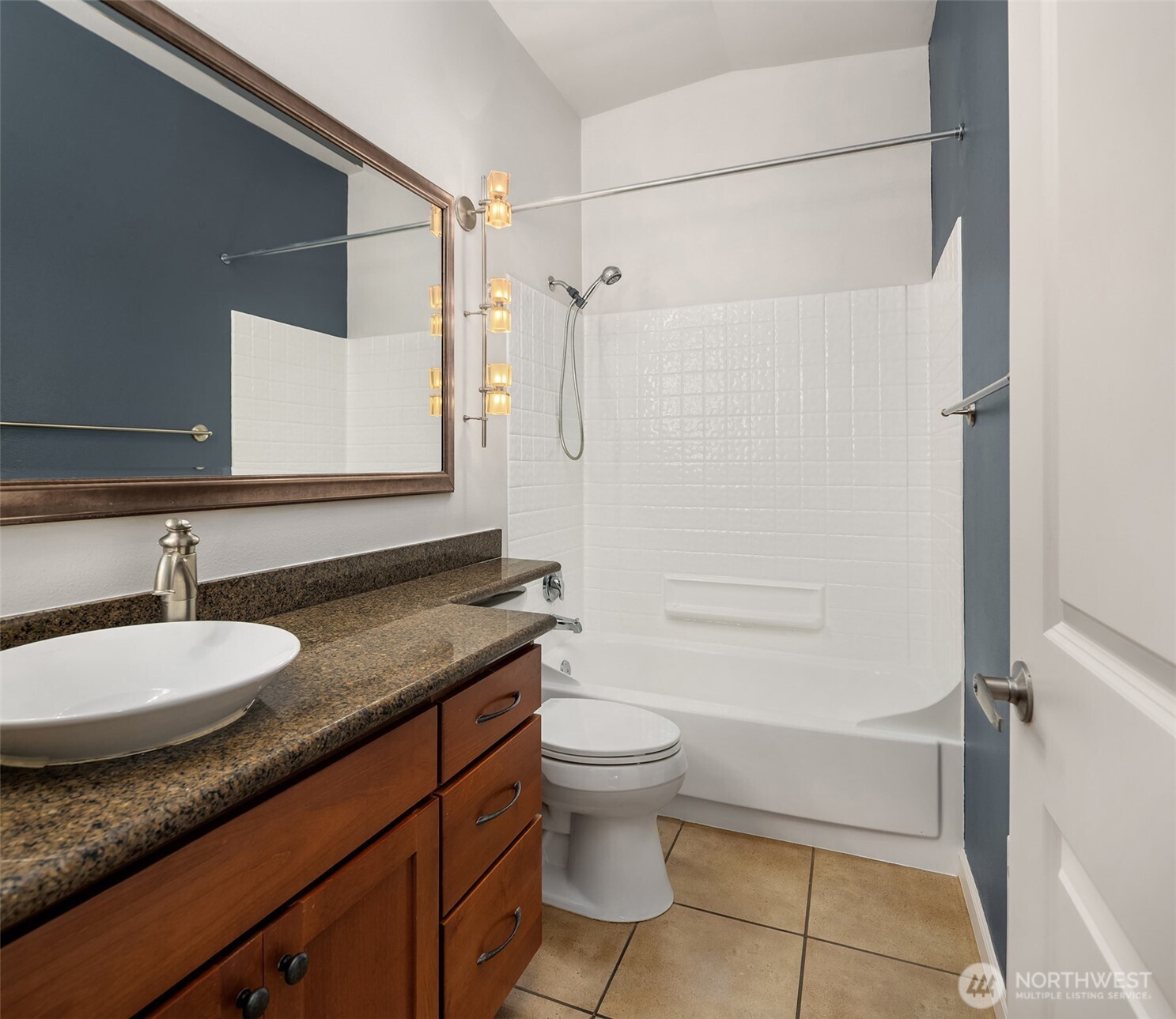 Corner unit with north and west light exposure