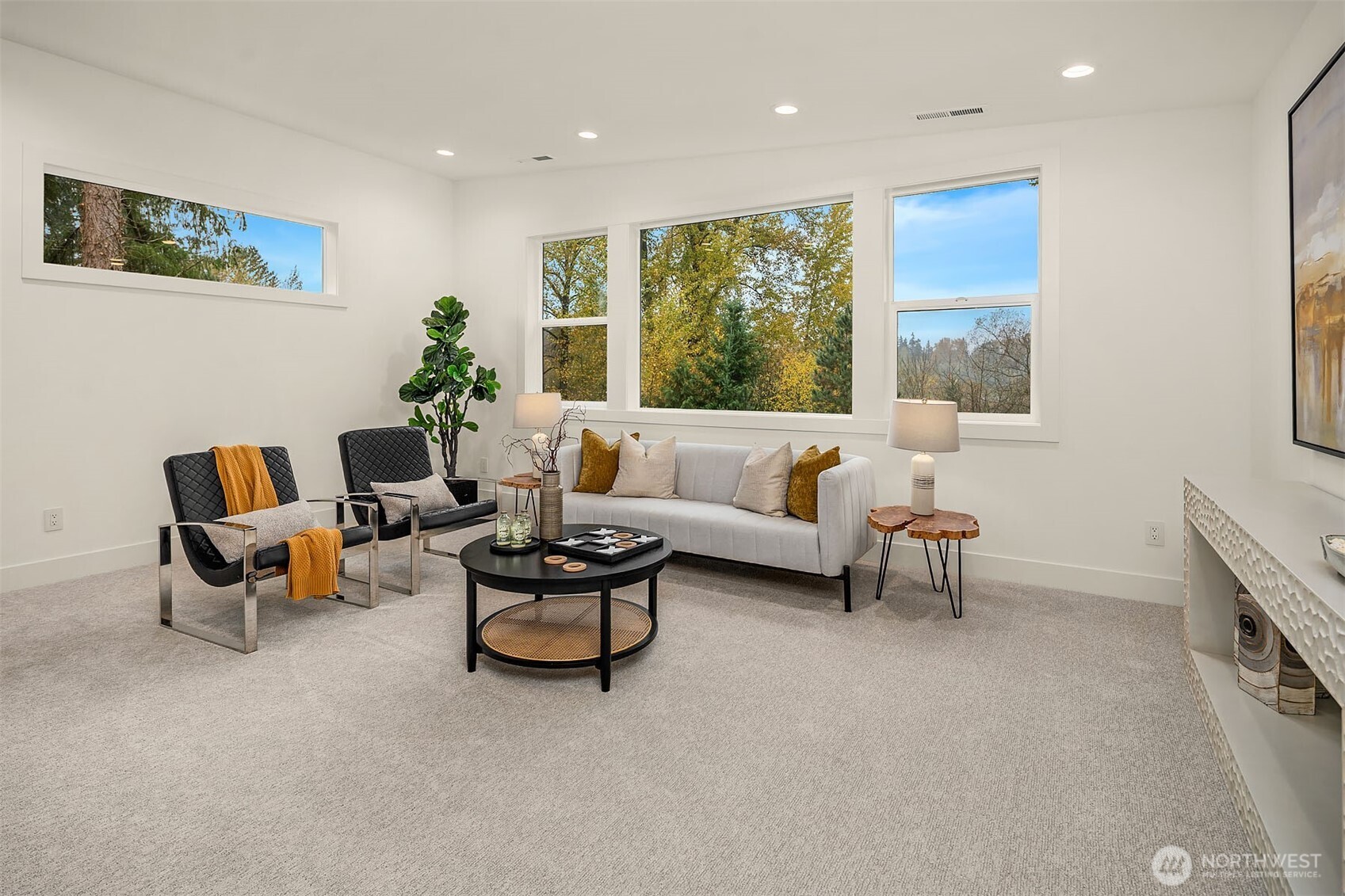 Flexible upper floor bonus space