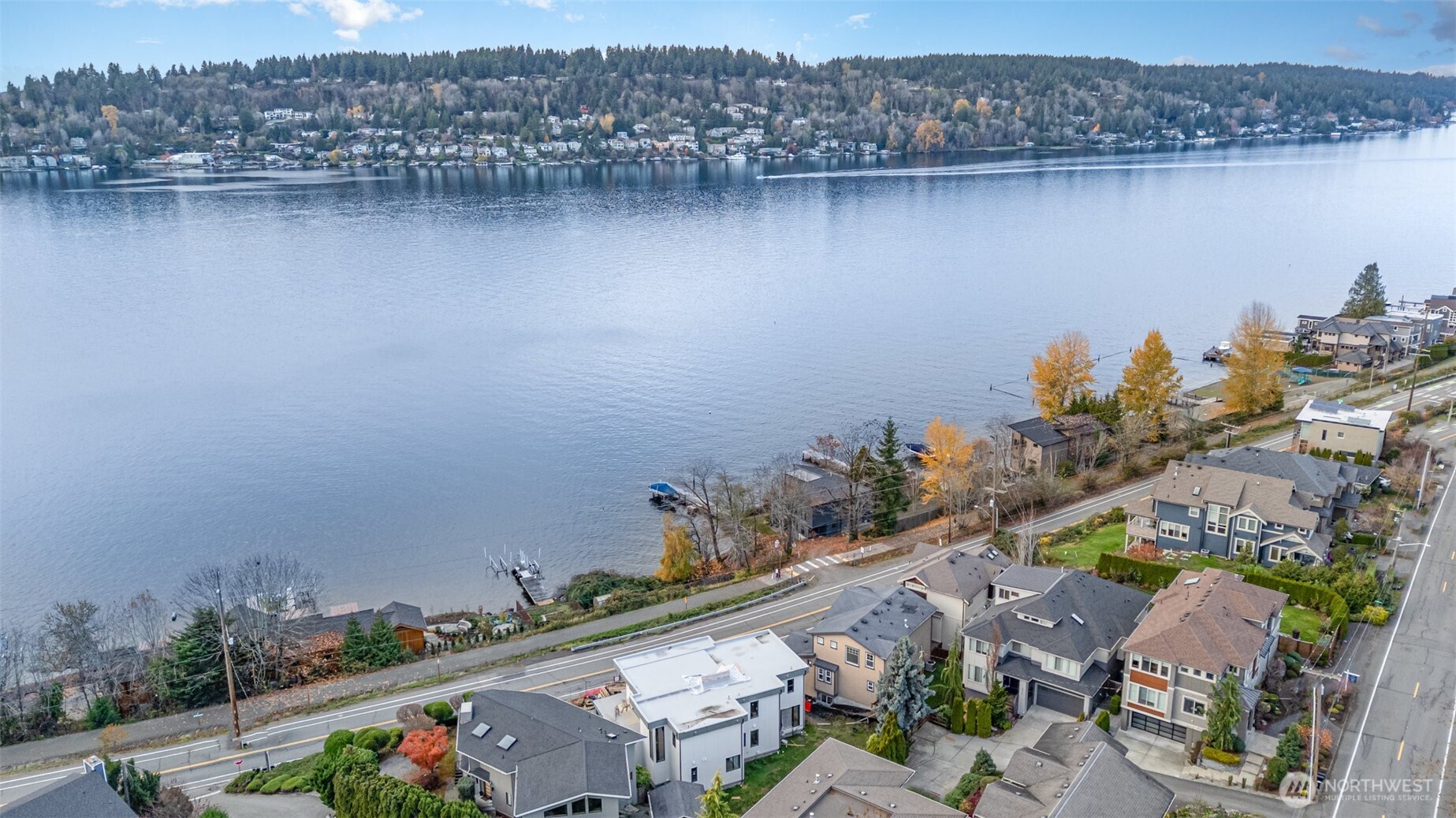 Ideally positioned for effortless living, this home offers quick access to I-405, downtown Bellevue and Seattle, SeaTac Airport, and a variety of local amenities.