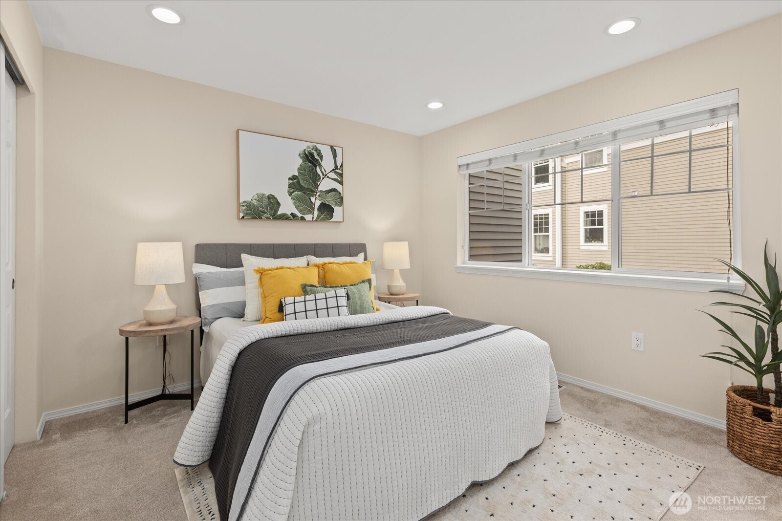 high ceiling in the bedroom