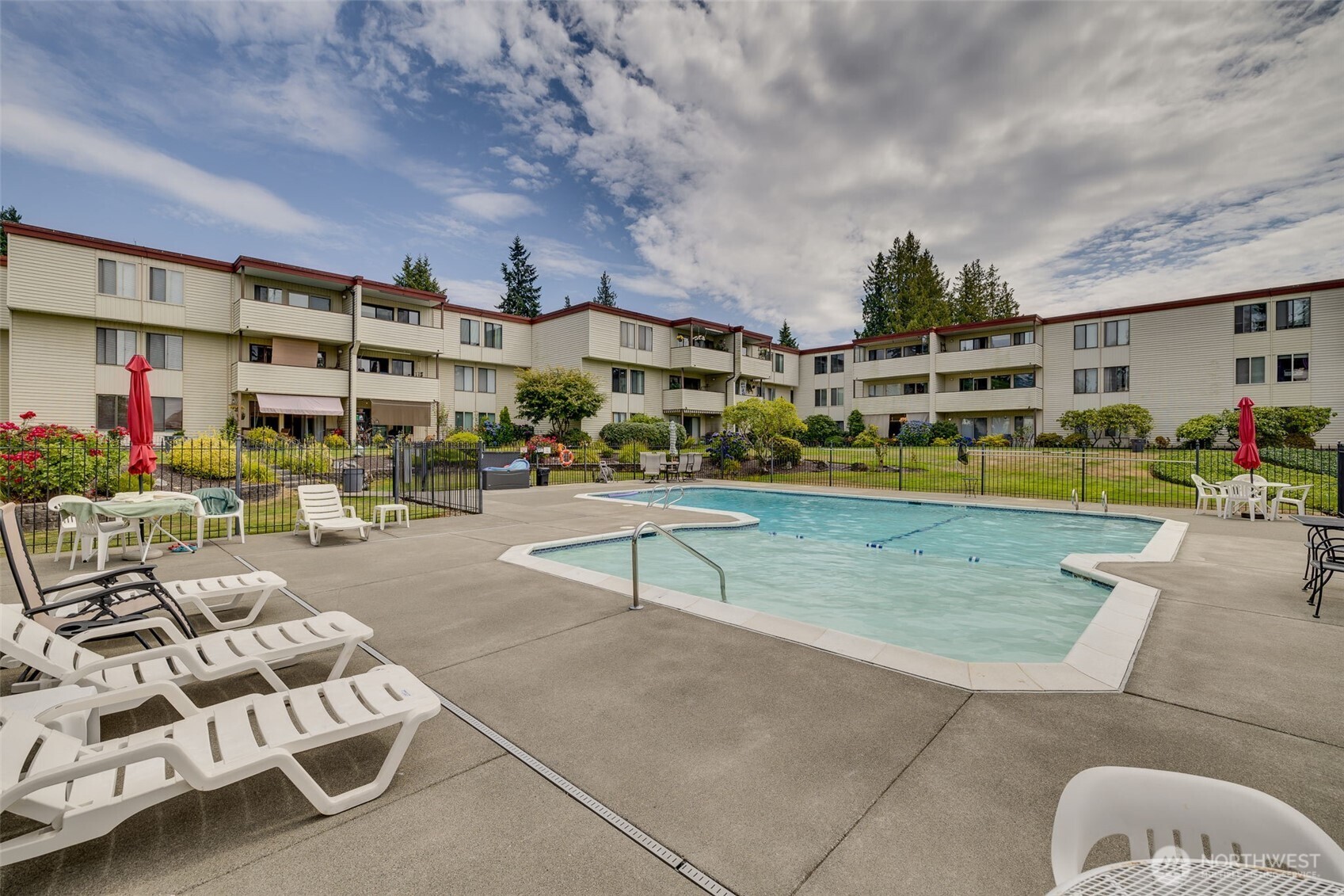 Beautiful Outdoor Pool