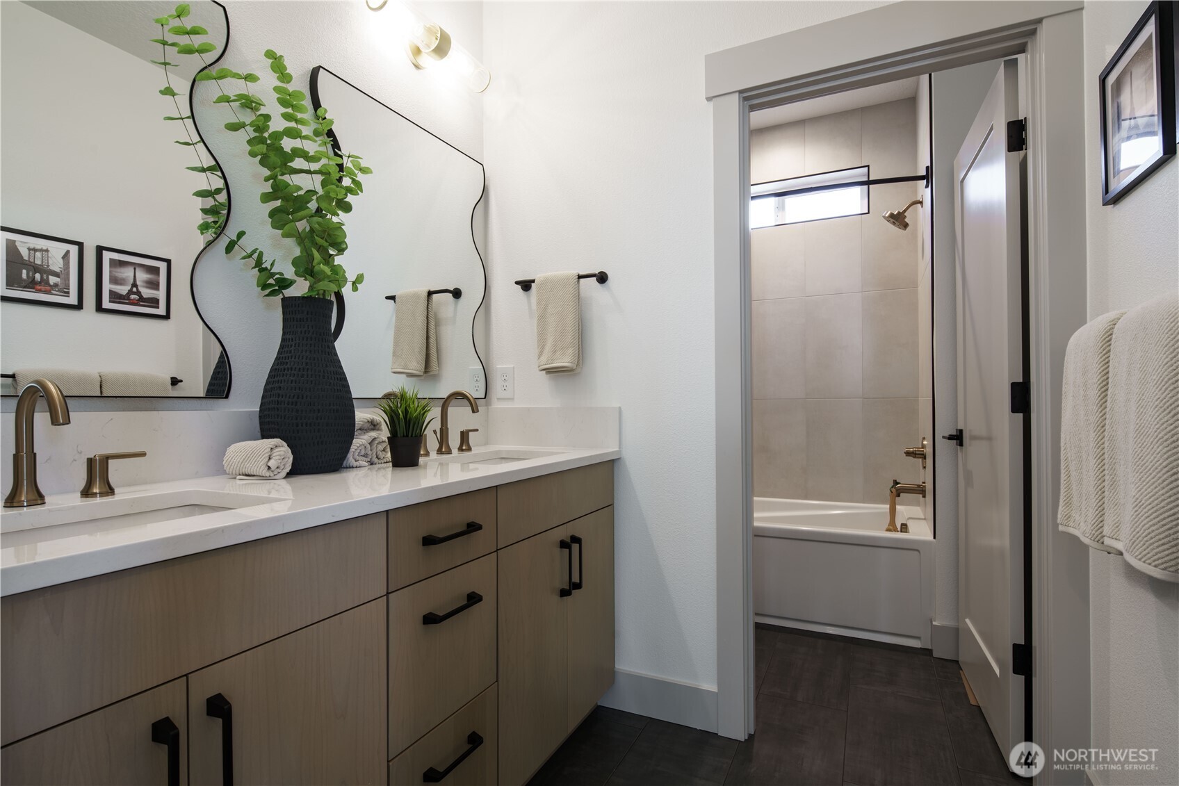 This photo/rendering is provided for illustrative purposes only. It does not depict the actual property, finishes, or furnishings, which may differ.