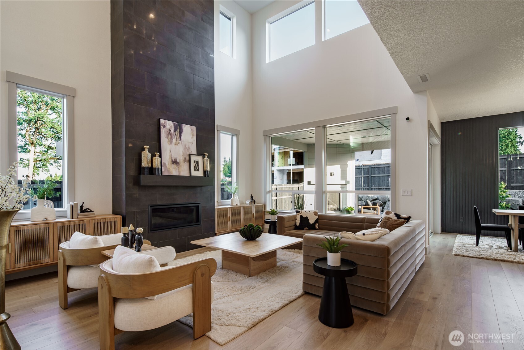 This photo/rendering is provided for illustrative purposes only. It does not depict the actual property, finishes, or furnishings, which may differ.