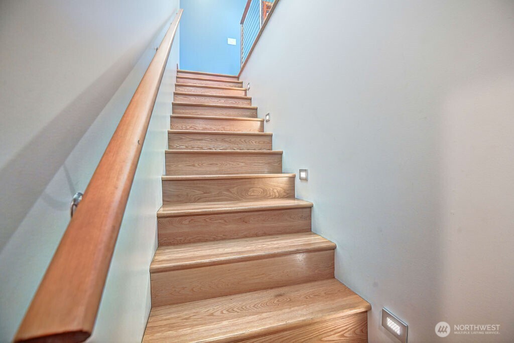 2nd bedroom main floor