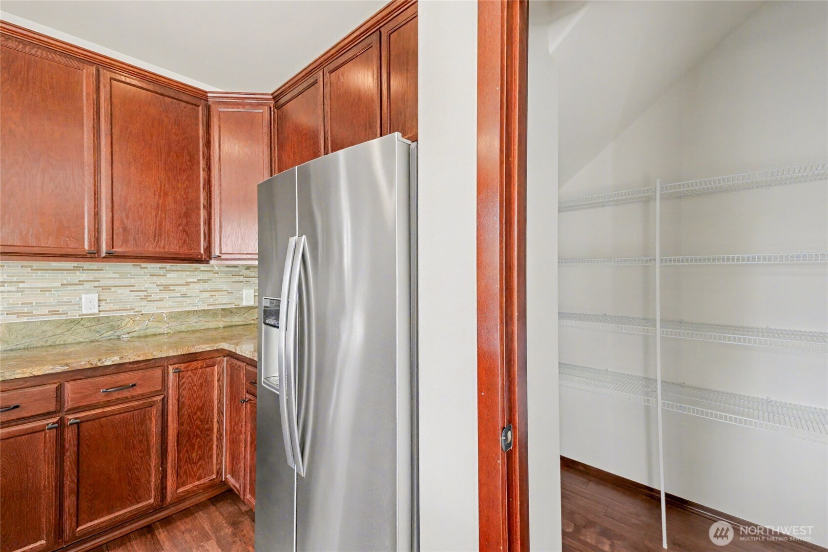 Don't forget the large walk-in pantry!