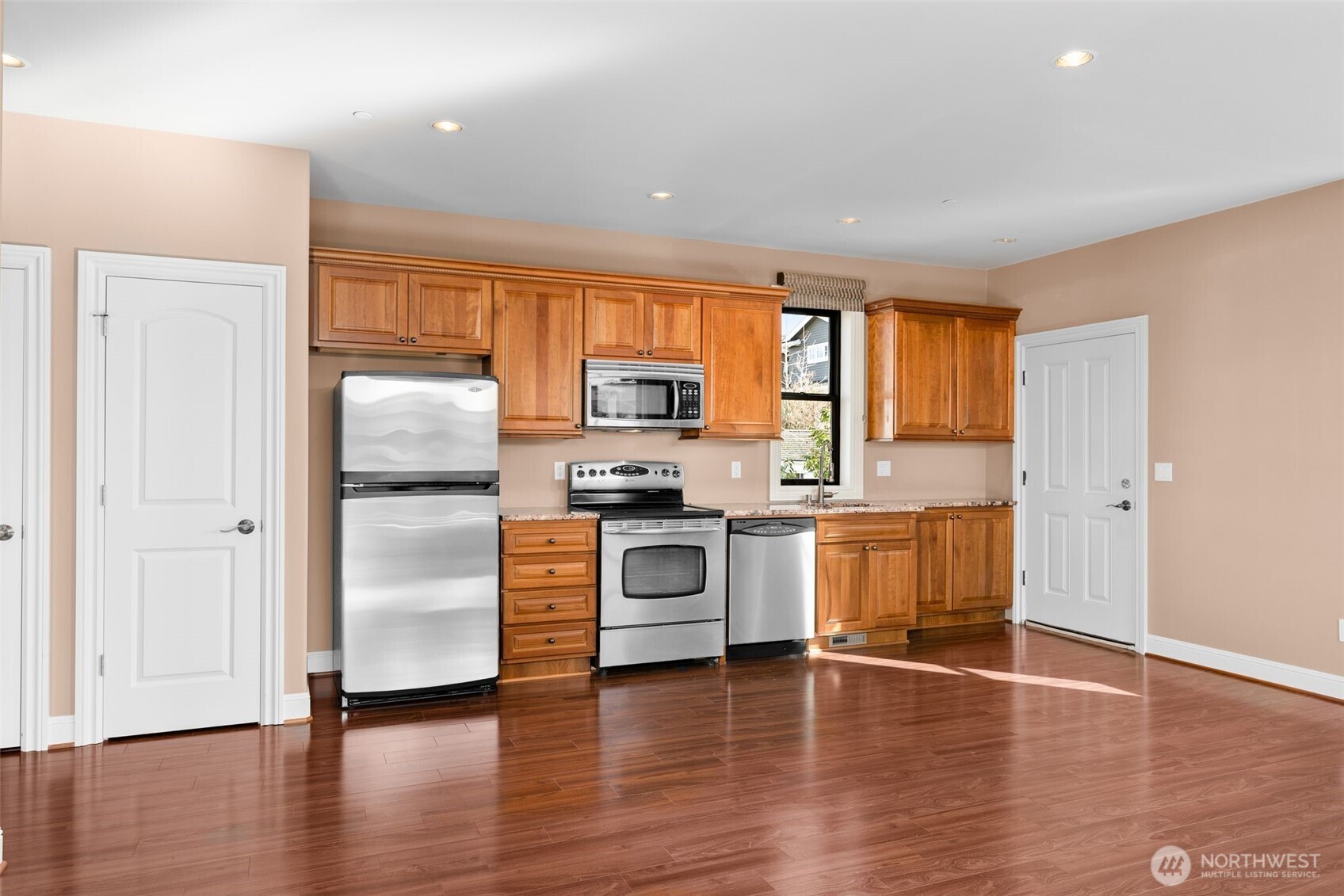 Bedroom #5 in apartment