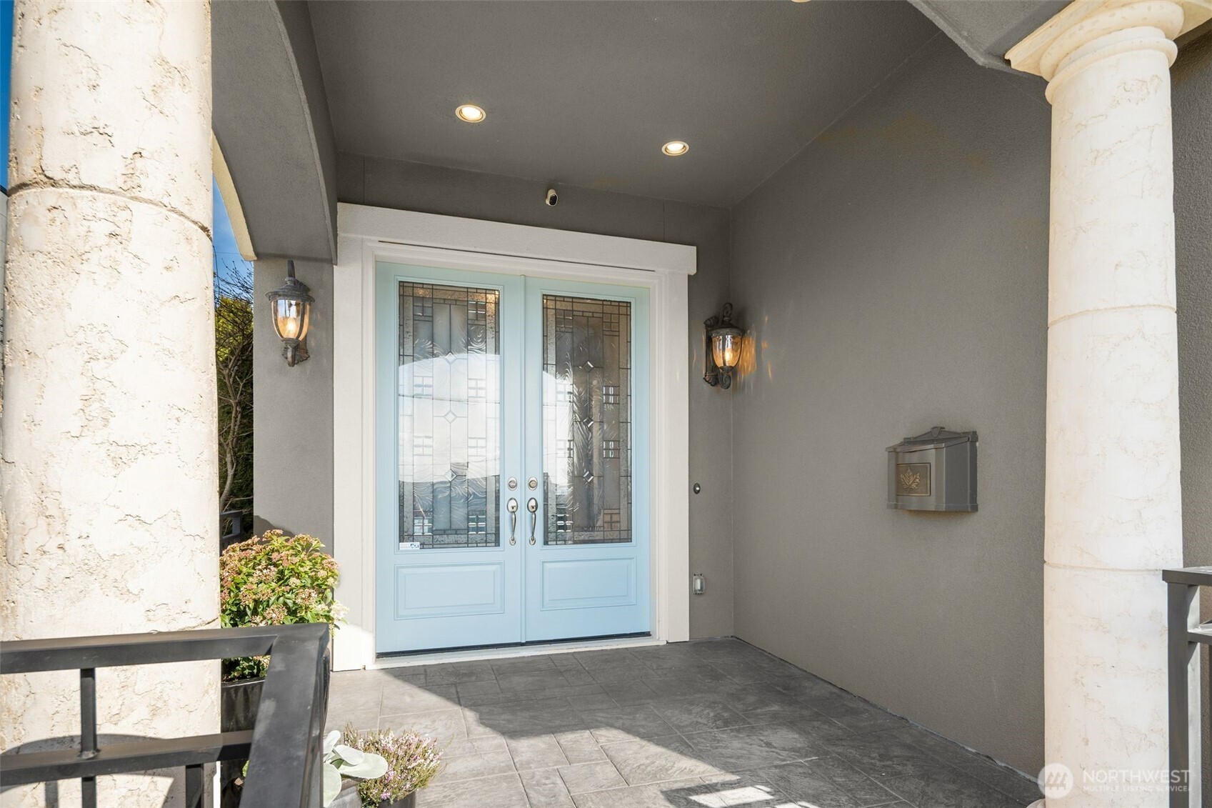 Views from sunny kitchen dining room.