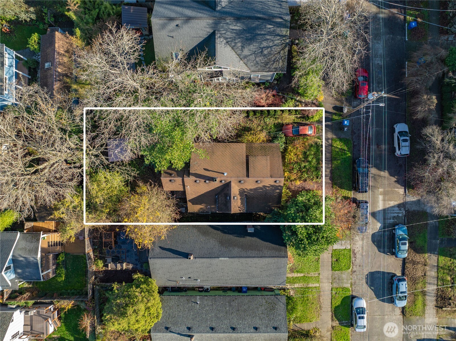 Great lot, with curb cut.