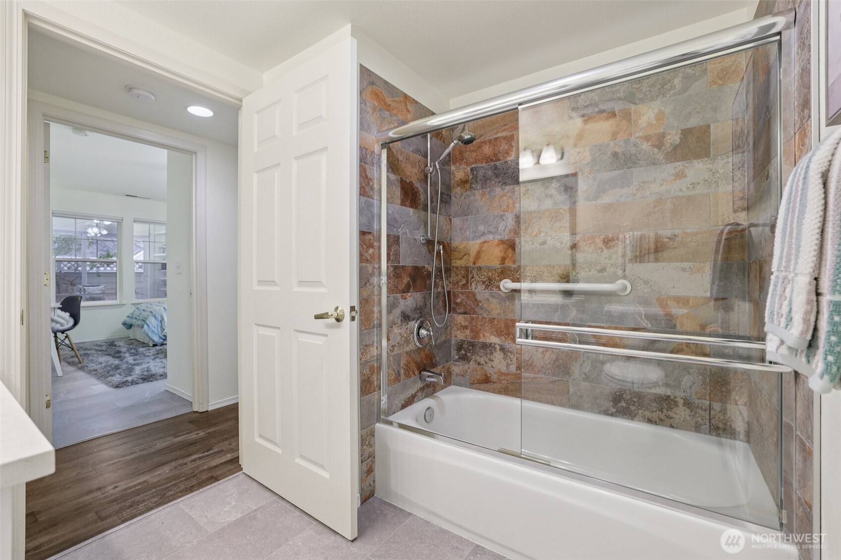 Full Bathroom for Guests