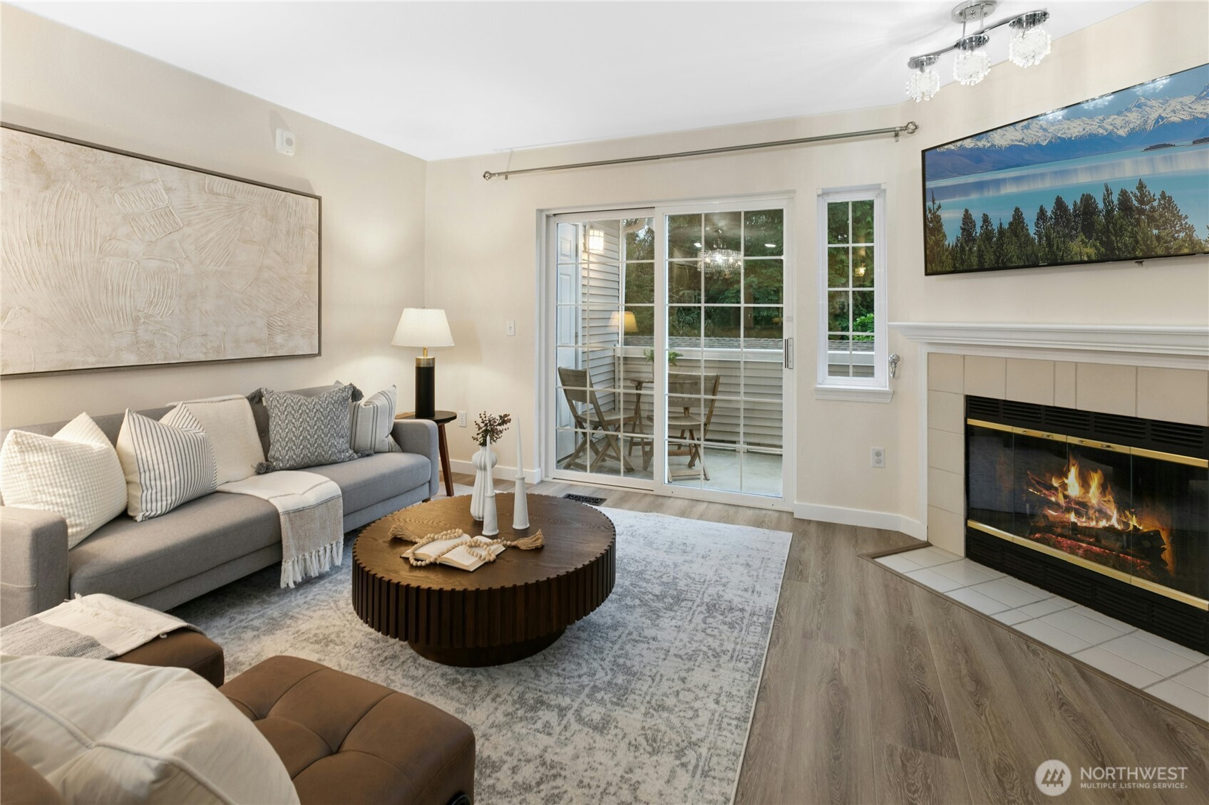 Walk in further to the family space to watch anything you like on the mounted TV, play games, or just relax.