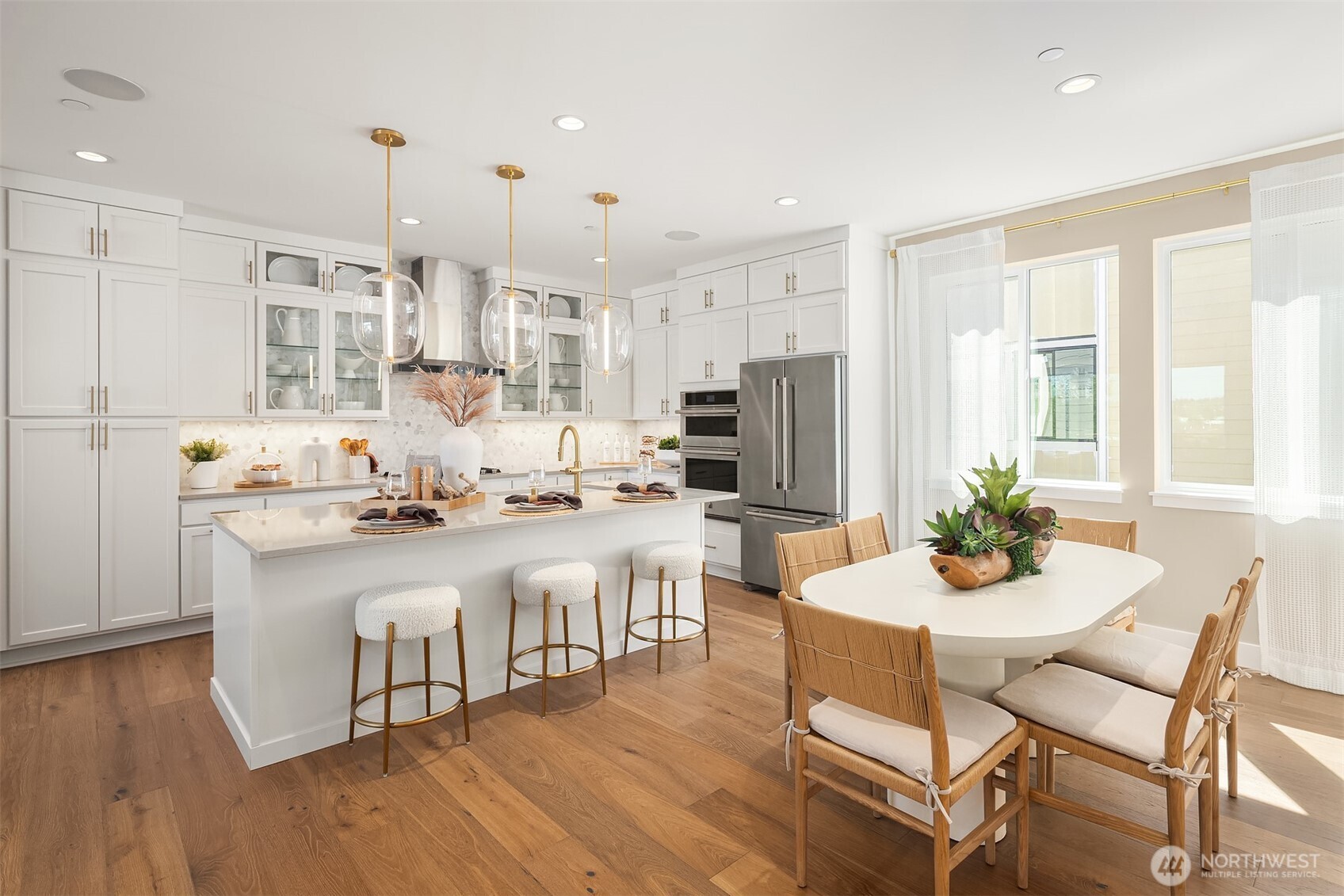 Photos of the Maryhill for illustration purposes only & are not of the Maryhill available for purchase. Home selections will vary.