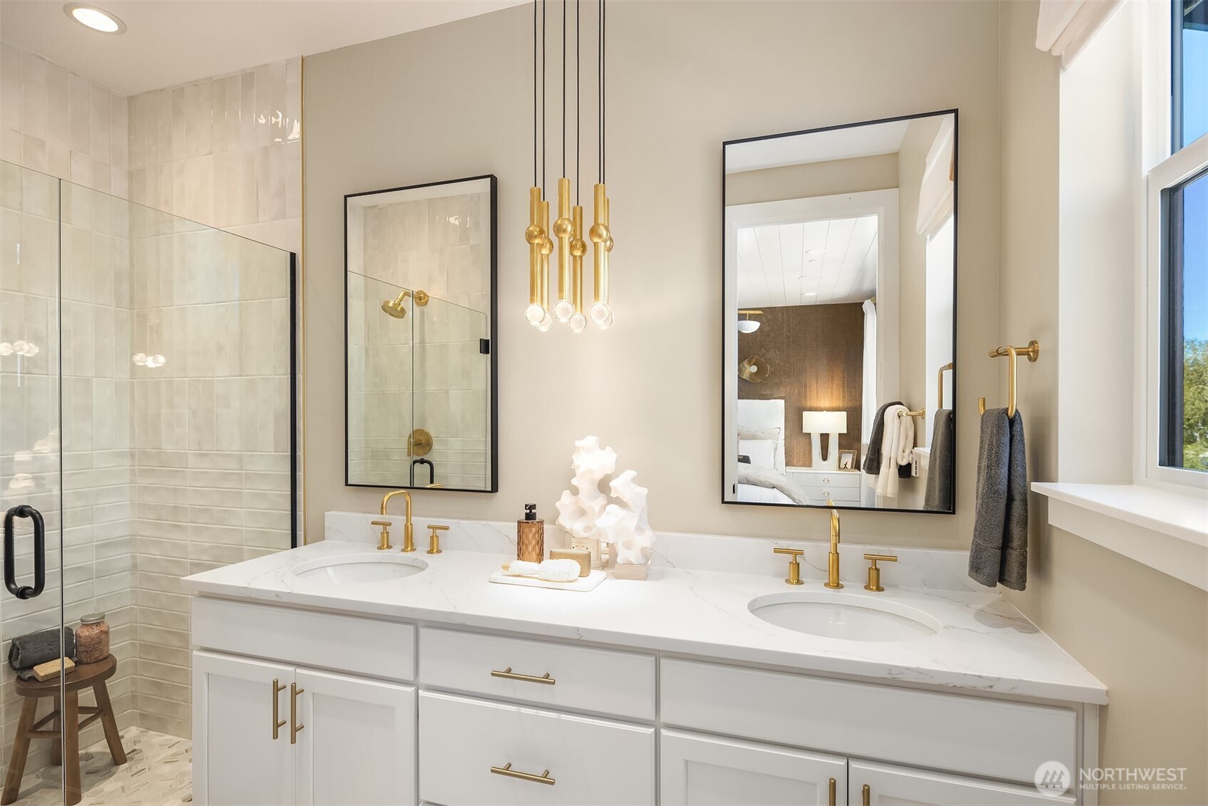 Photos of the Maryhill for illustration purposes only & are not of the Maryhill available for purchase. Home selections will vary.