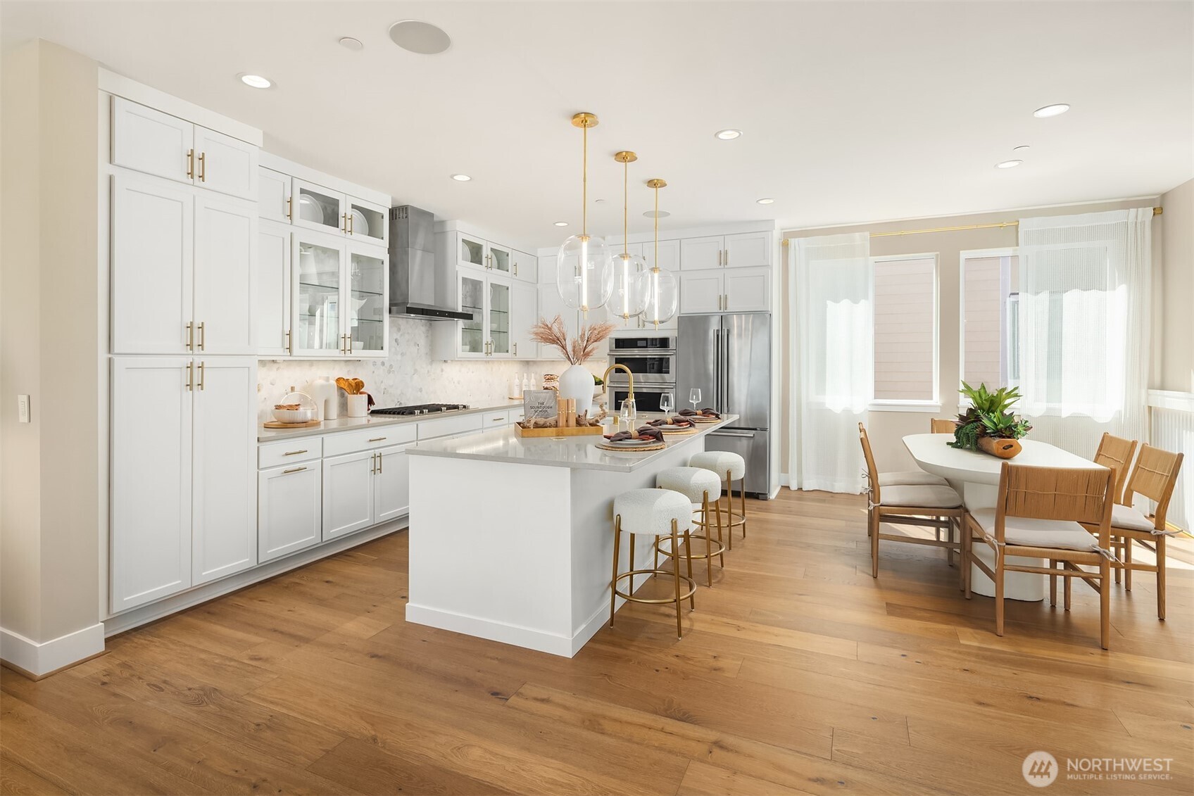 Photos of the Maryhill for illustration purposes only & are not of the Maryhill available for purchase. Home selections will vary.