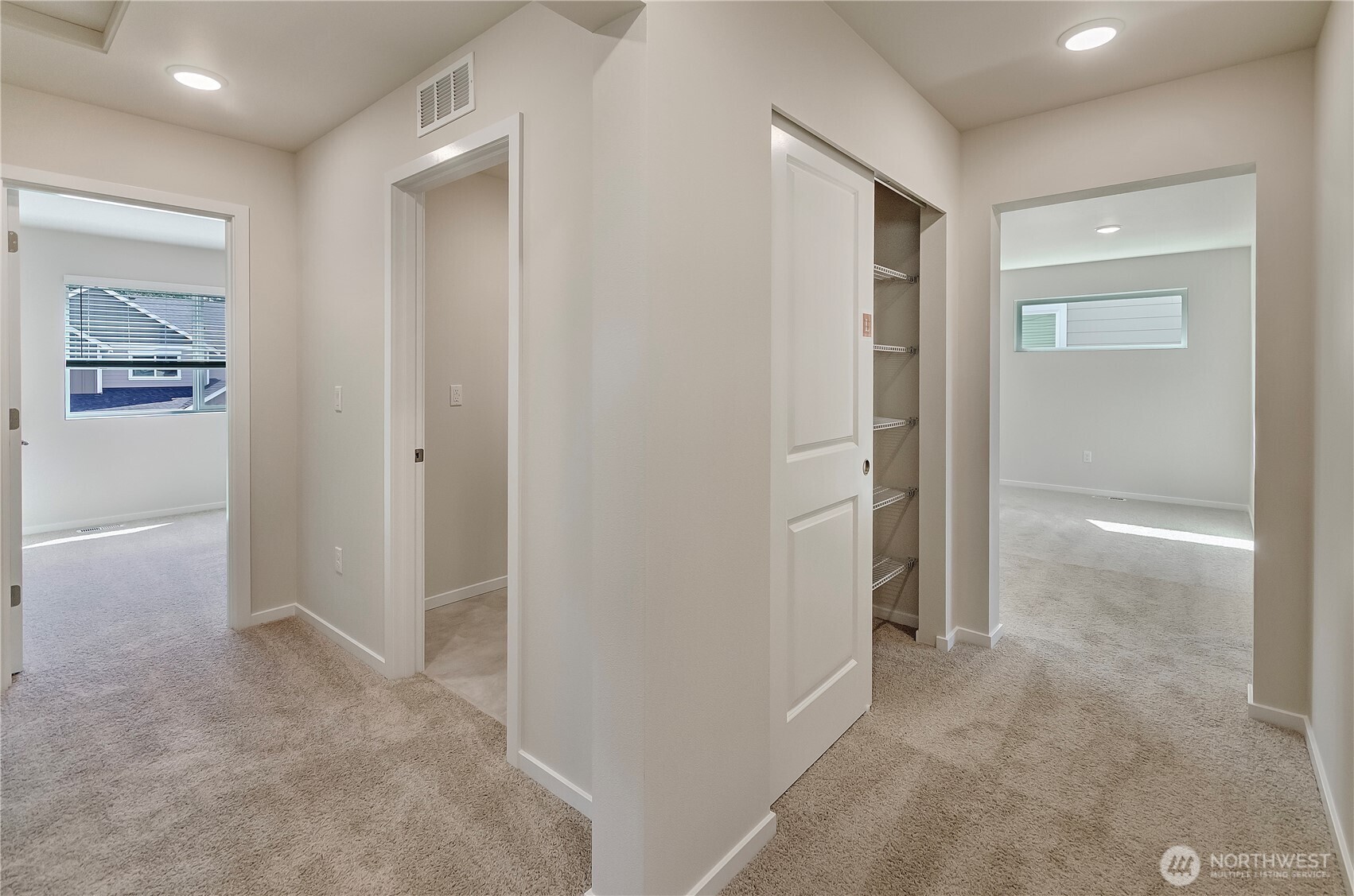 Photos are sample photos of a previously built Elbe plan in the community.