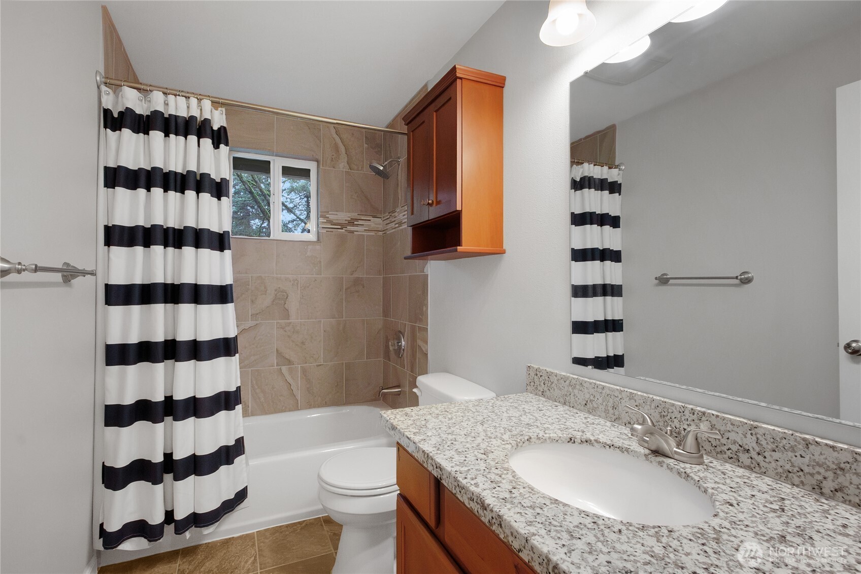 Upstairs Full Guest Bathrom