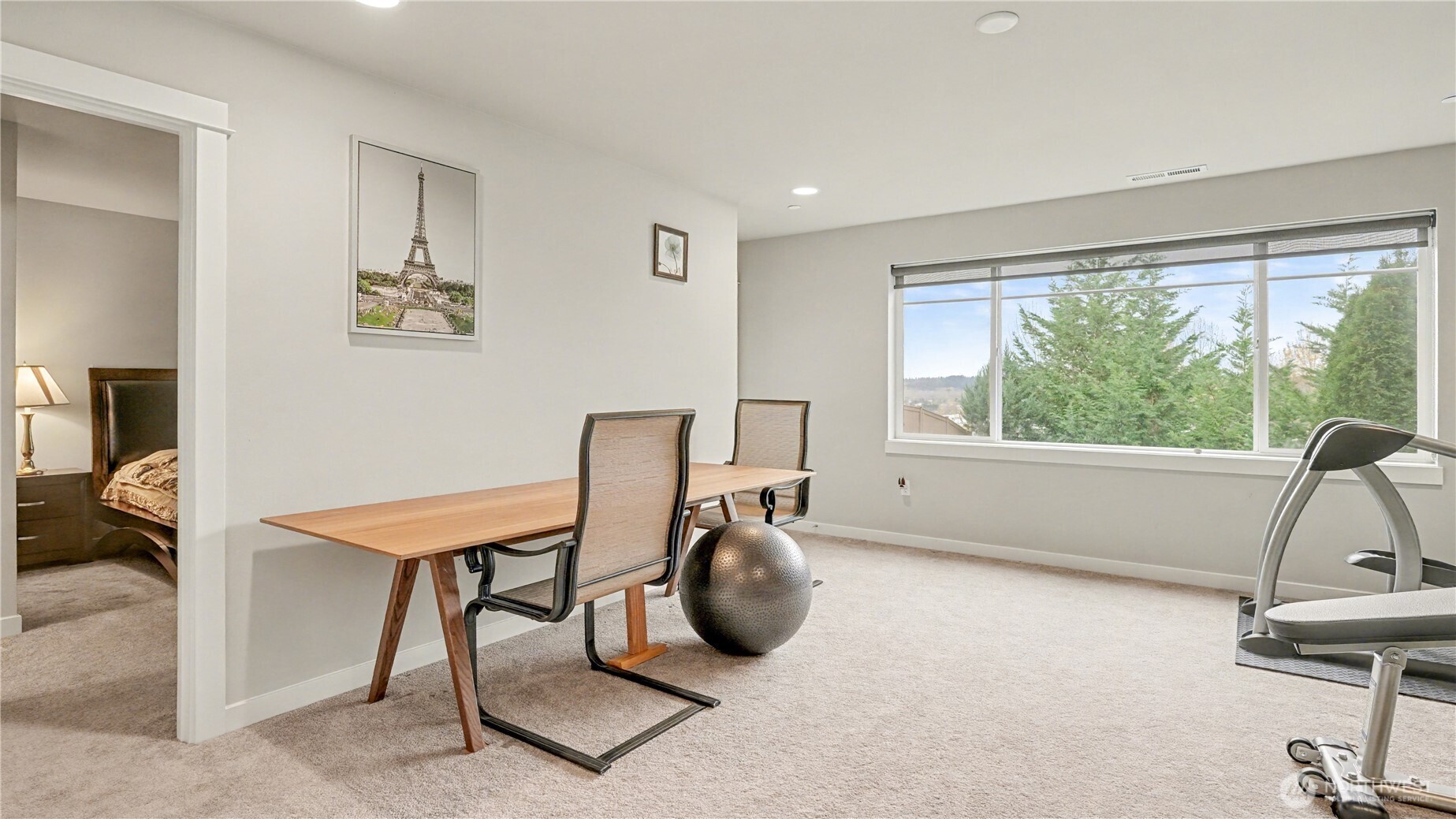 Would be great as an office, playroom, or living area, you decide!