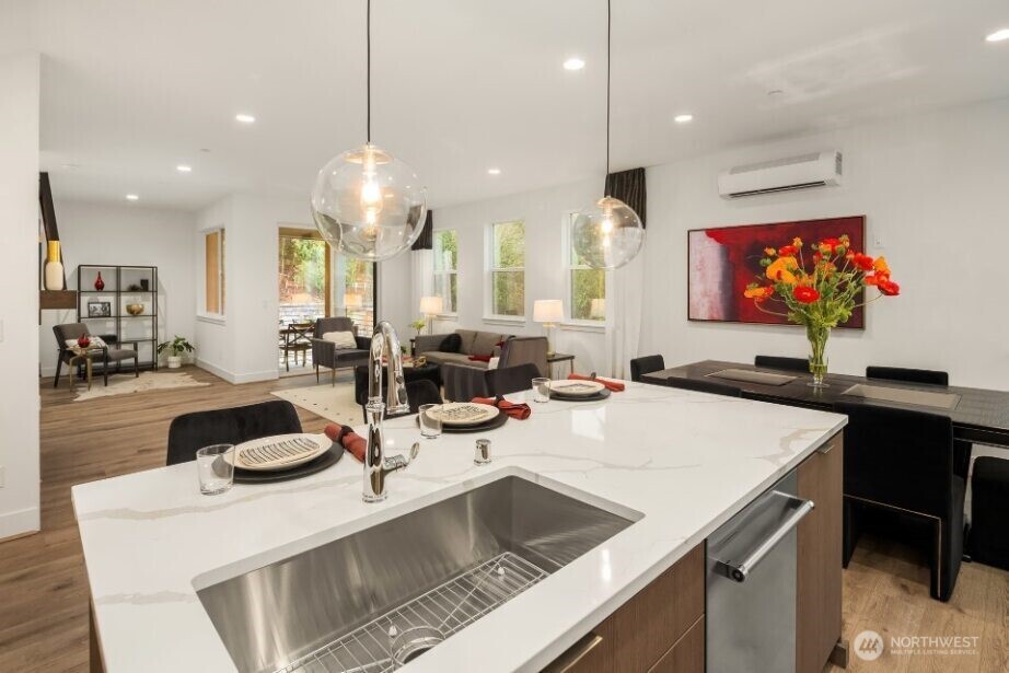 Gourmet Kitchen on 2nd Floor : Kitchen Aid appliances include fridge. Washer and Dryer are also included.