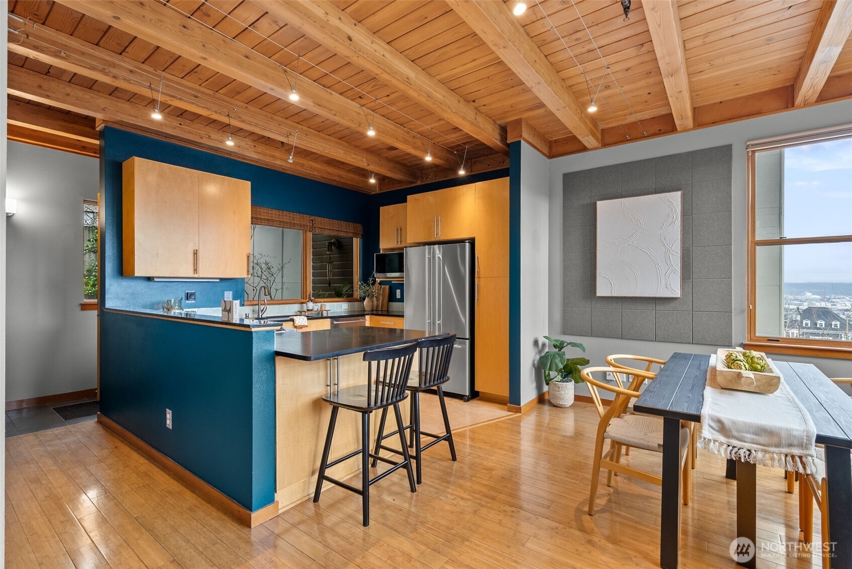 One car private garage