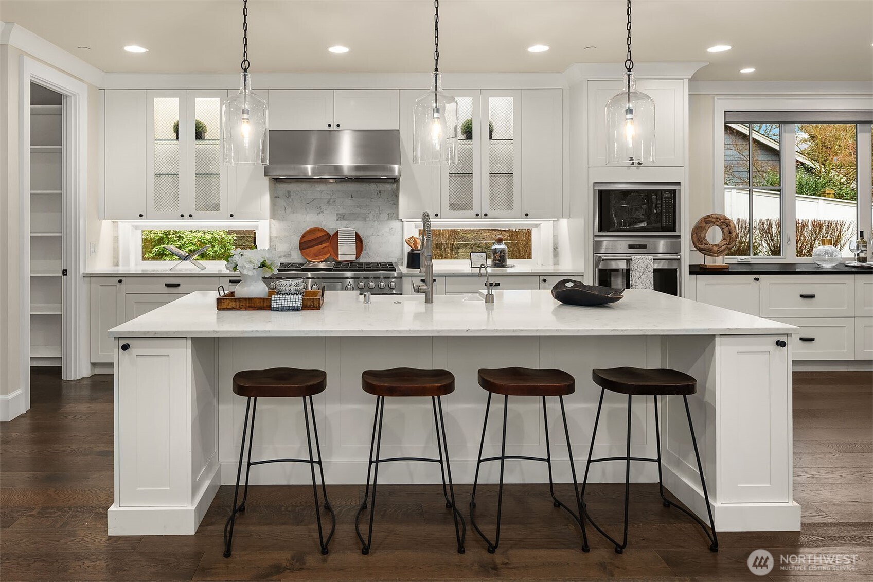 Easy to be part of the conversation as you prepare meals.