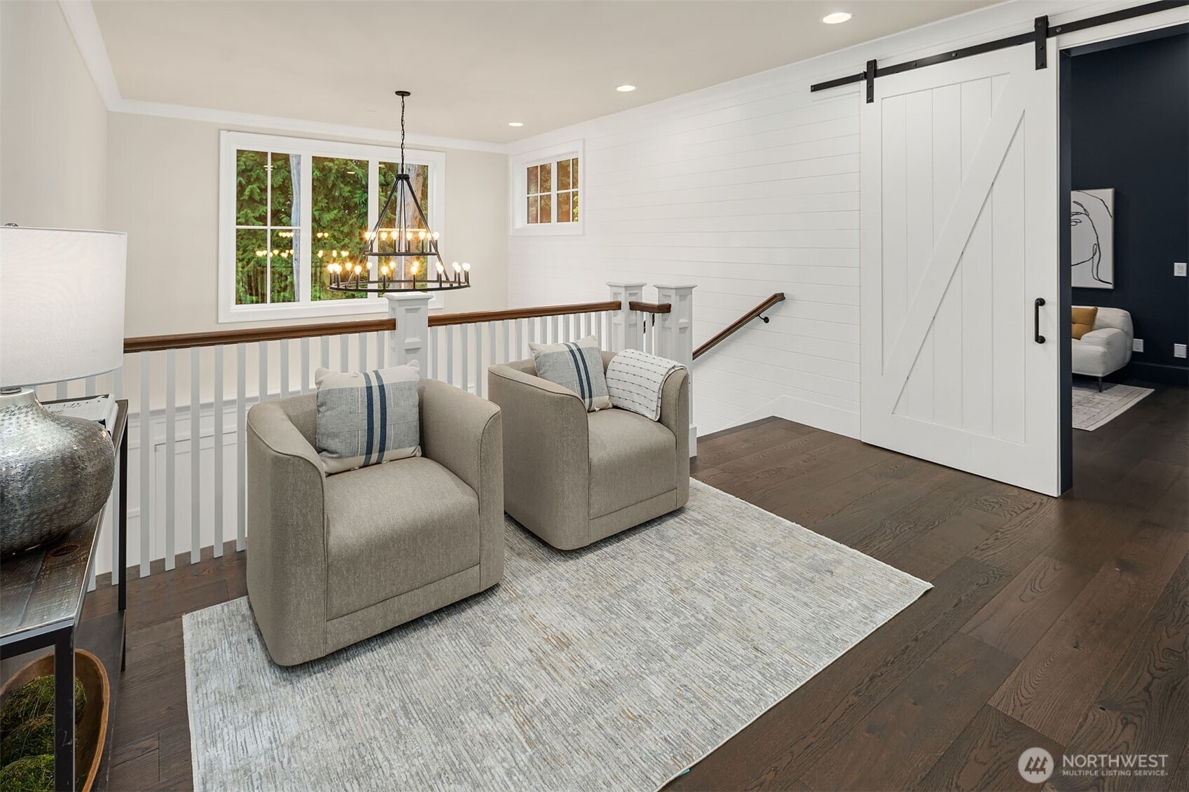 Additional living space on the 2nd floor landing.