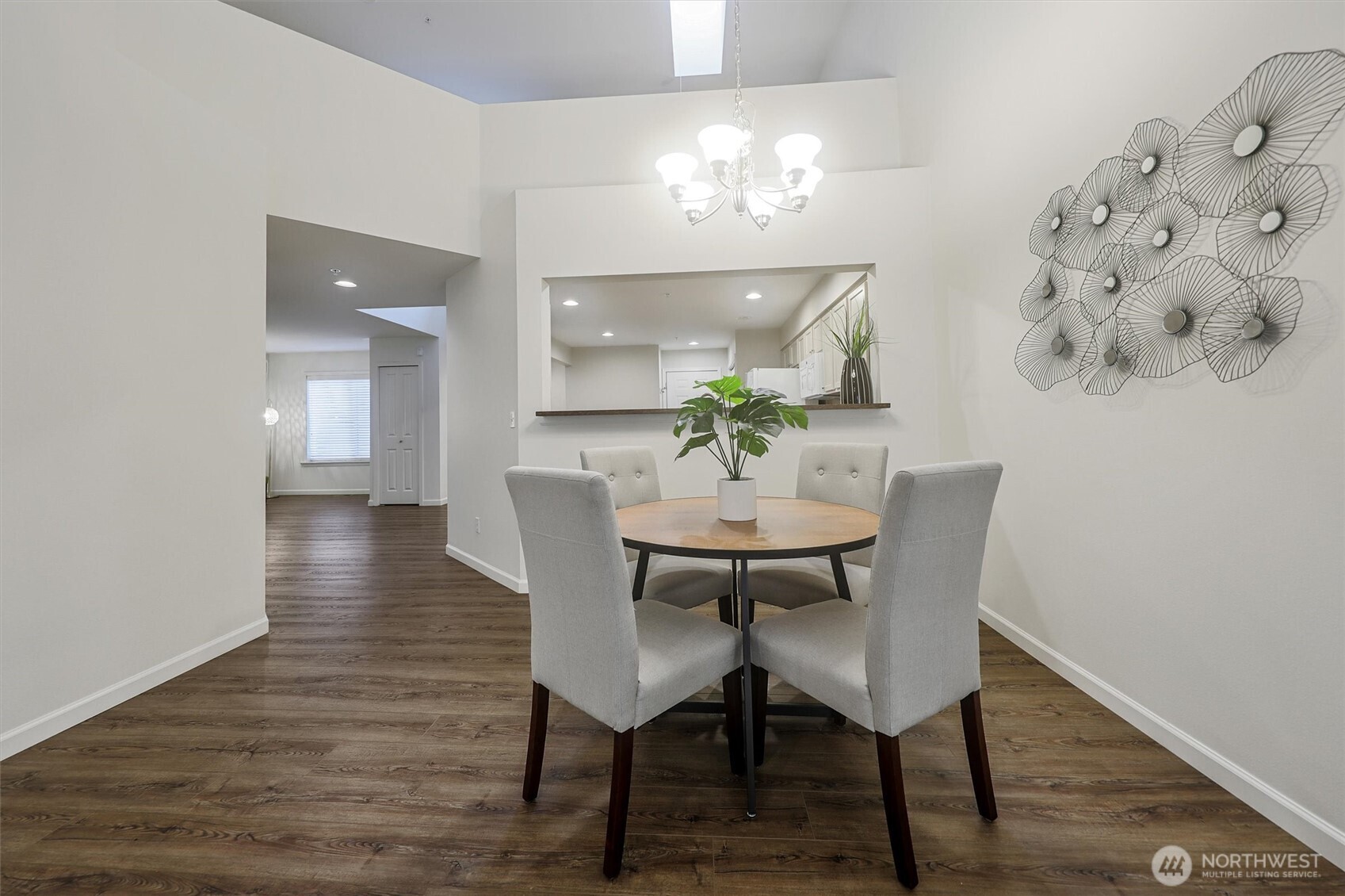 Great dining room situated off the kitchen & next to the living room