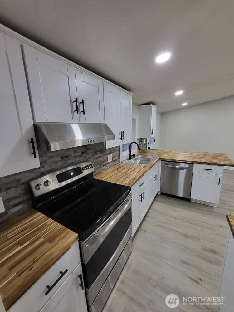 Stove / range / oven