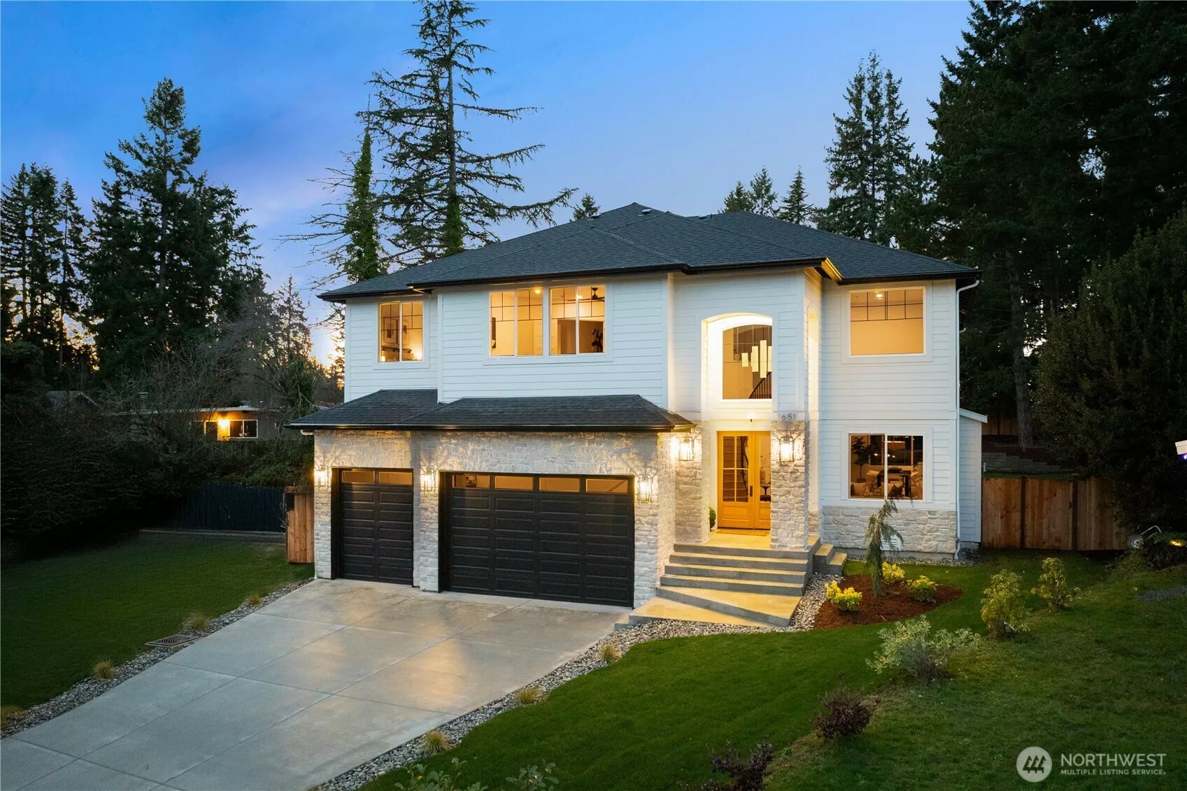 Welcome to this brand new home built by Emerald City in NE Bellevue!