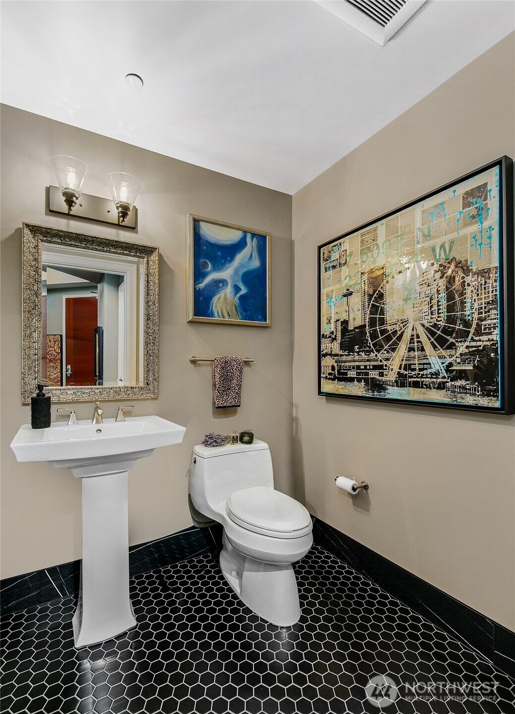 guest powder room