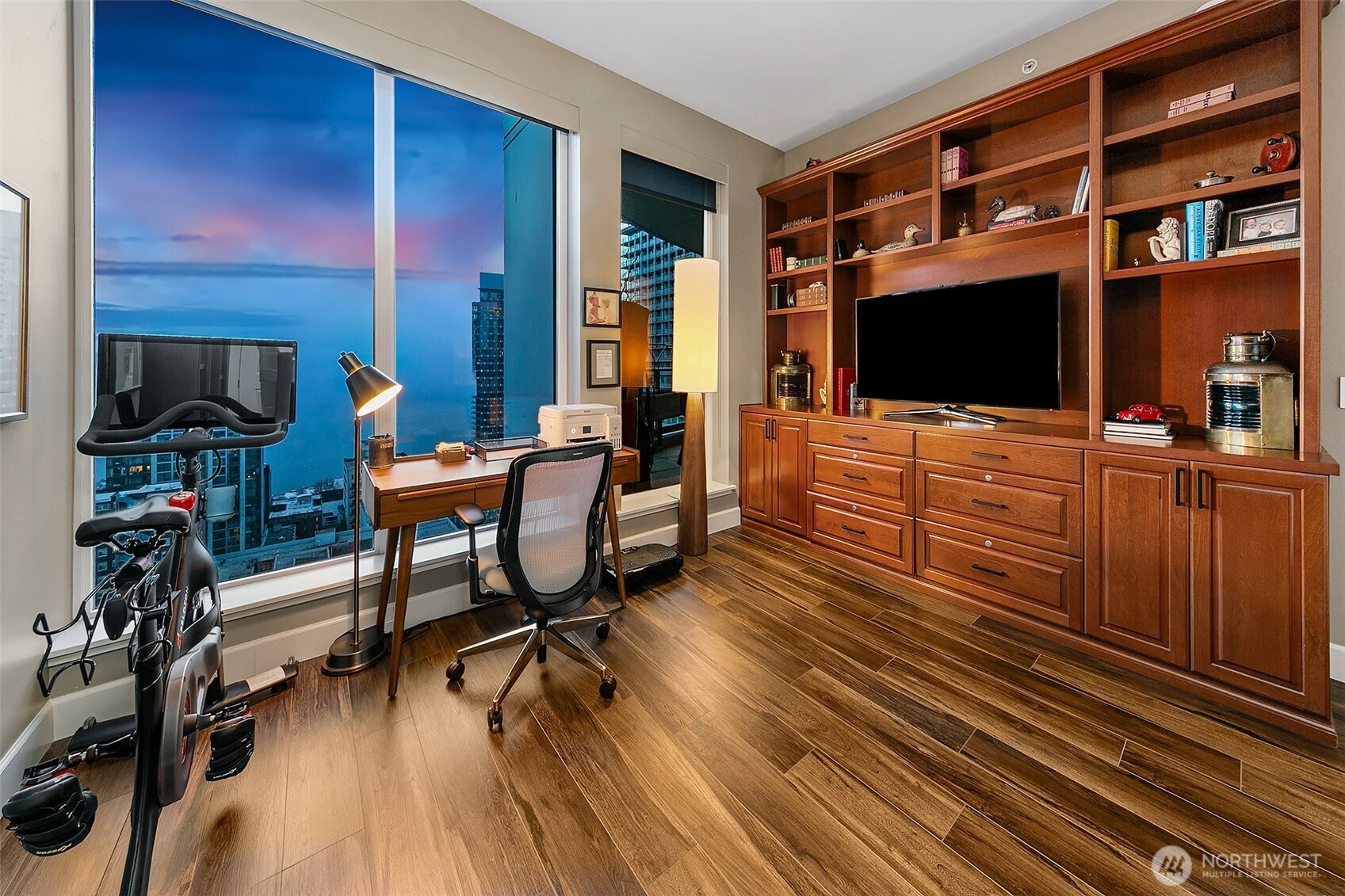 2nd bed offers great flex space with wall bed