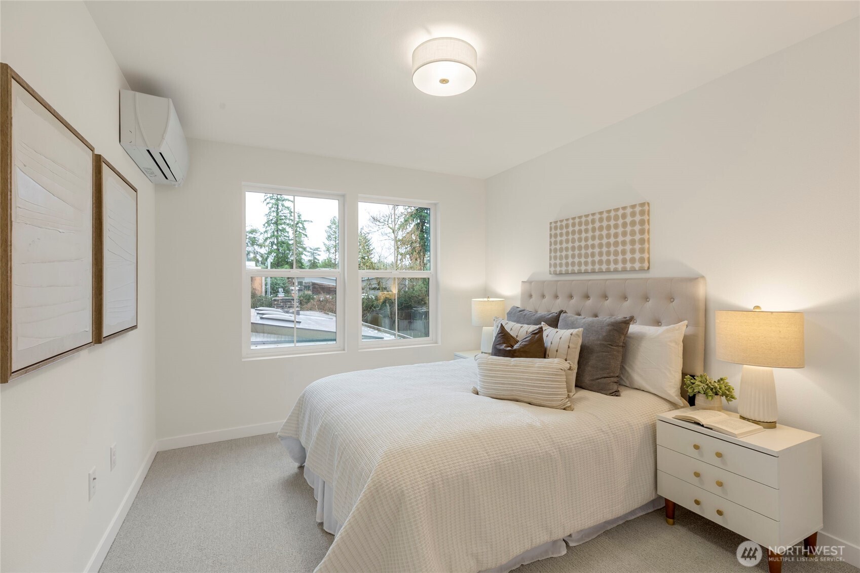 Nice size bedroom, with natural light.