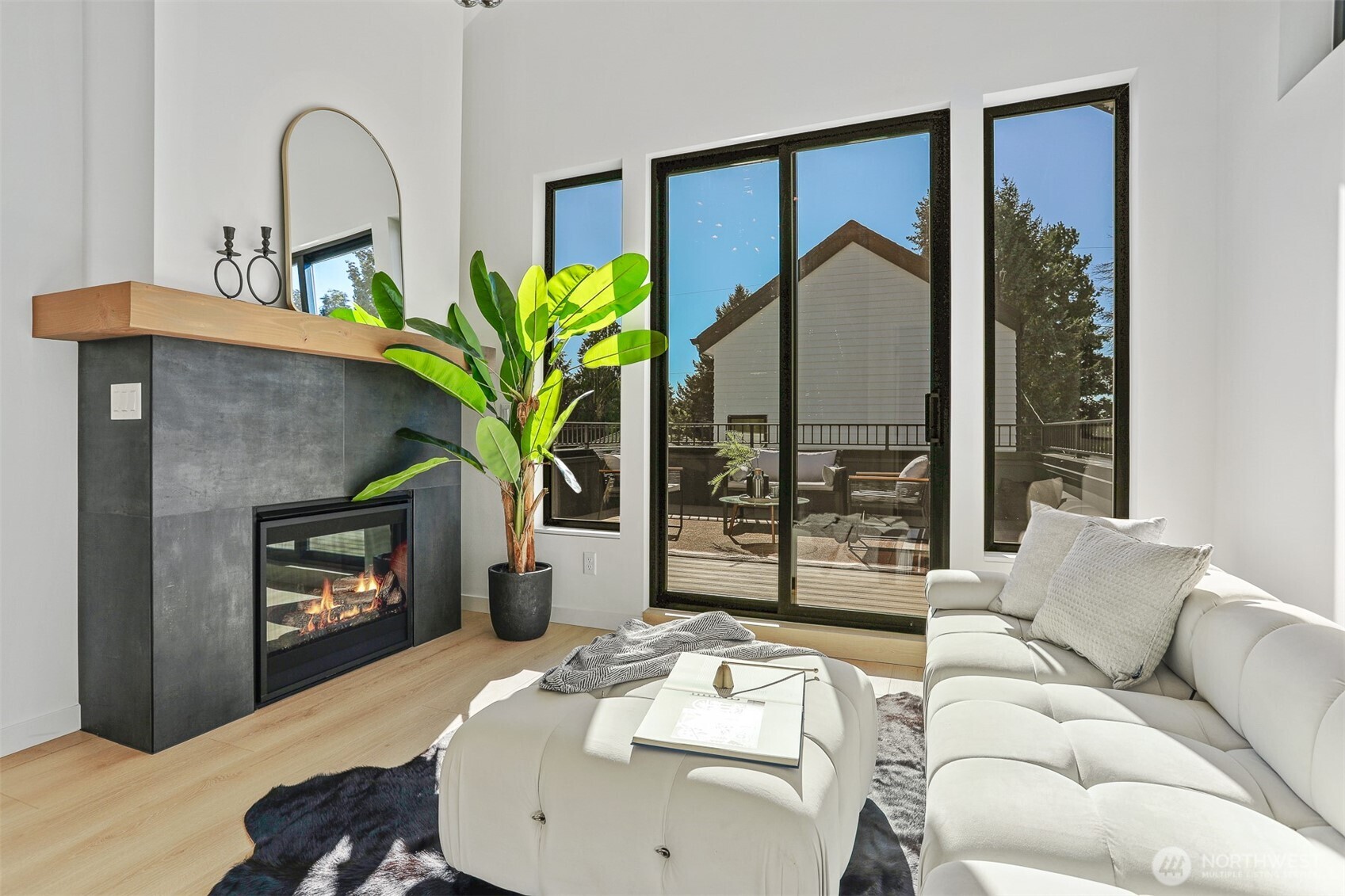 Oversized Sliders to Roof Top Deck