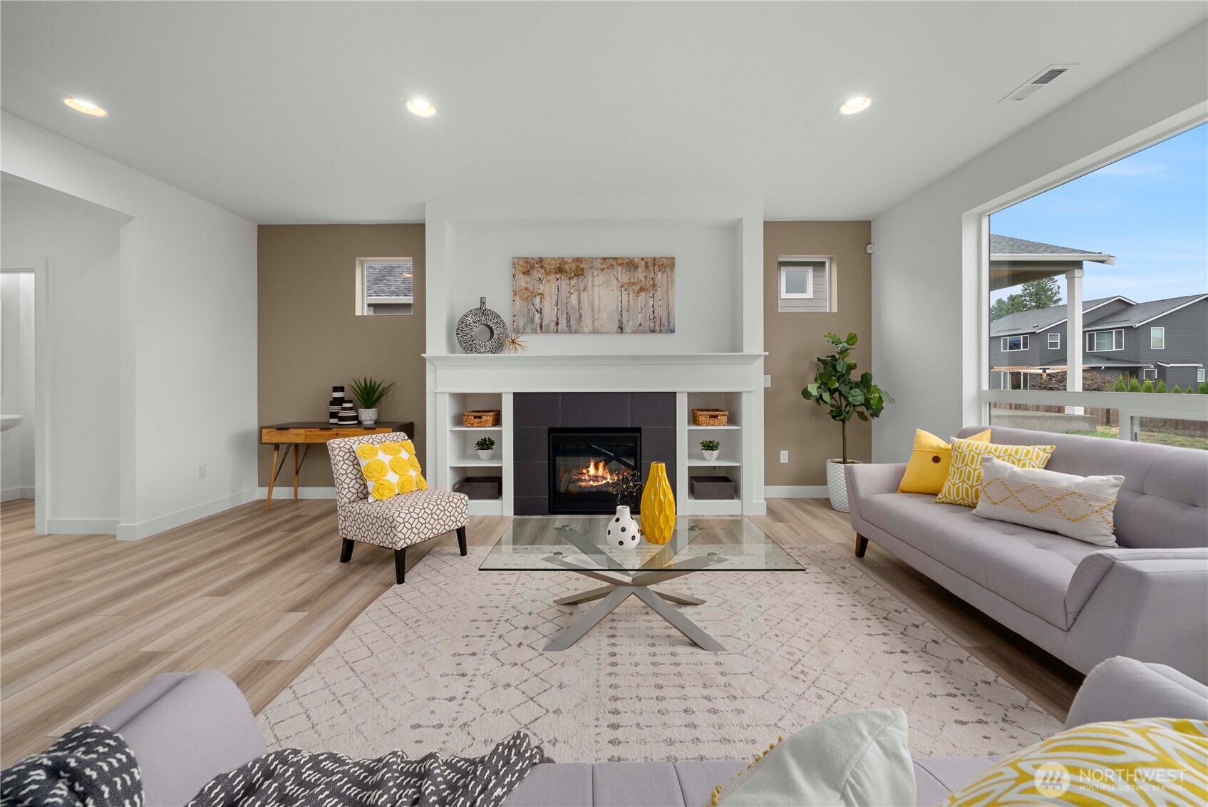 This photo/rendering is provided for illustrative purposes only. It does not depict the actual property, finishes, or furnishings, which may differ.