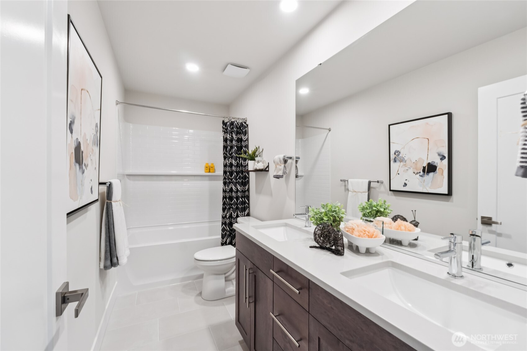 For representation only.  Features, colors, and selections may differ from photograph. See site agent for details.