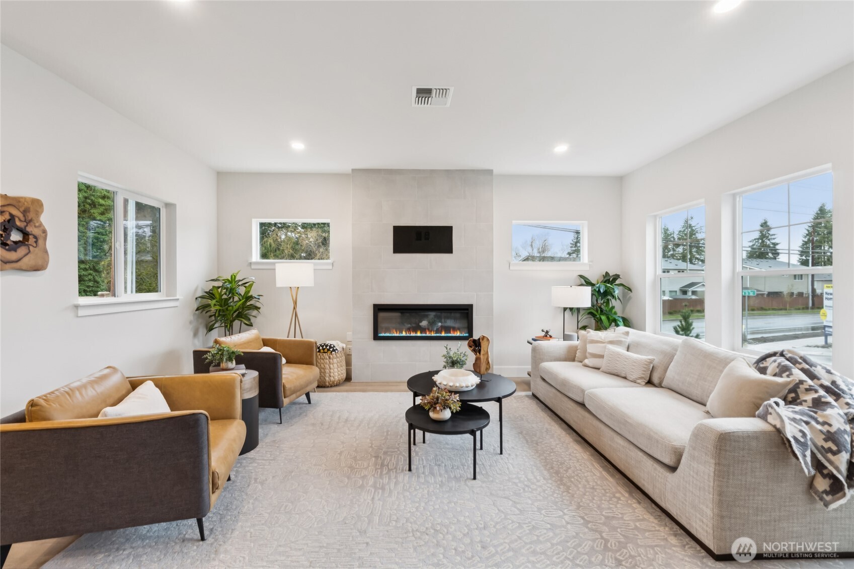 For representation only.  Features, colors, and selections may differ from photograph. See site agent for details.