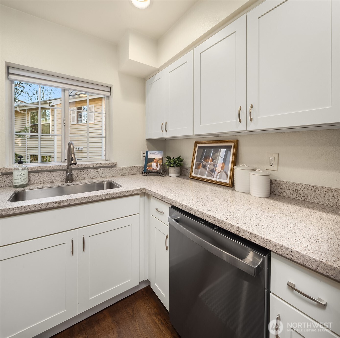 Beautifully updated kitchen to your right when you walk in.