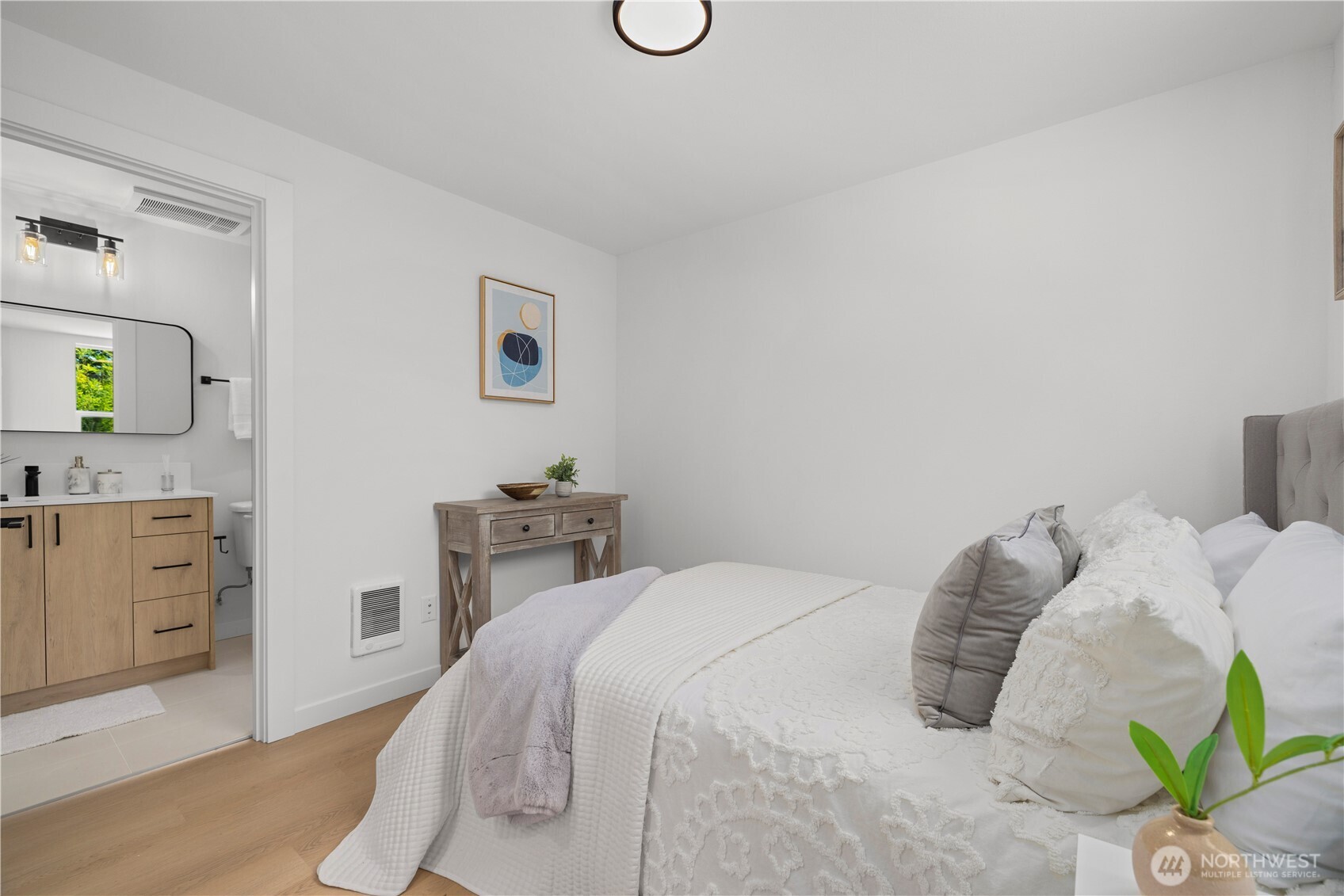 Photos are of a similar model