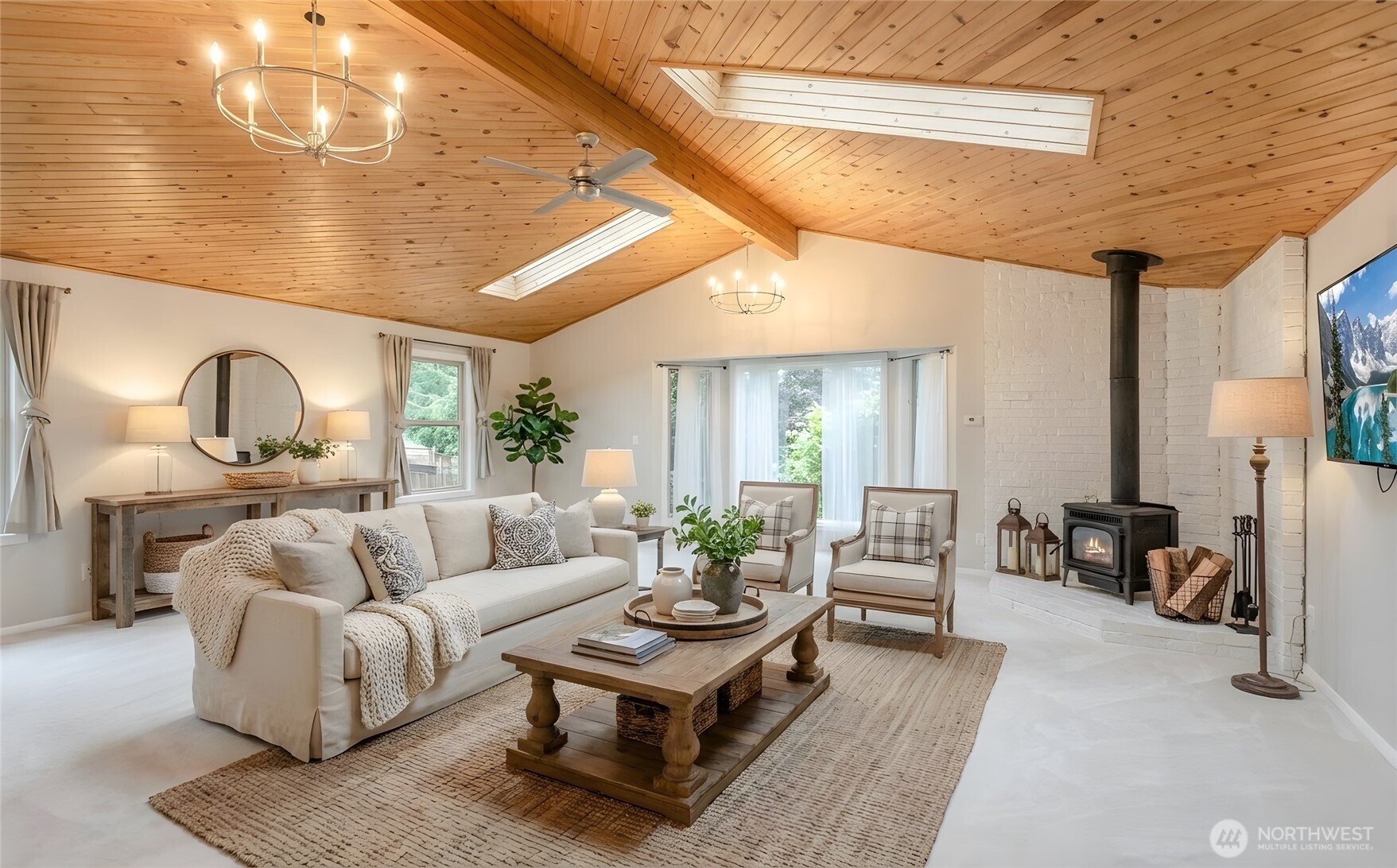 Family room-virtual staging