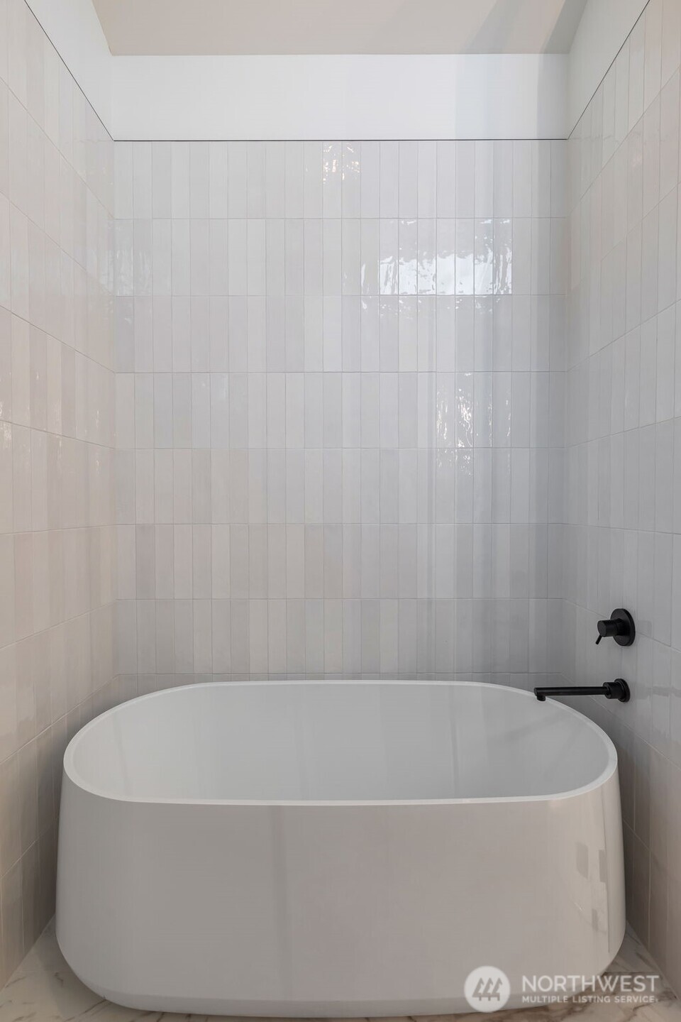 Model home.  Images are respresentative of this home type. Details vary.