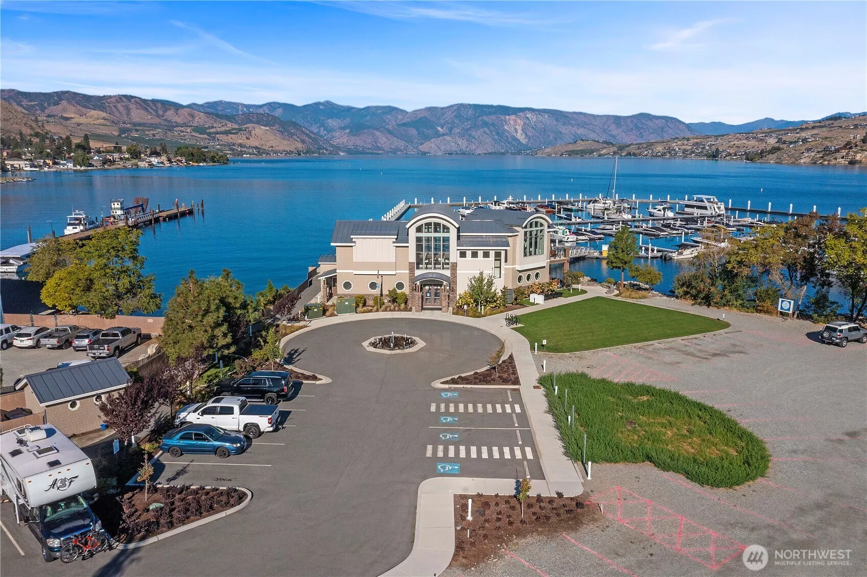 Welcome to Sunset Marina! A deep year around marina located on beautiful Lake Chelan.