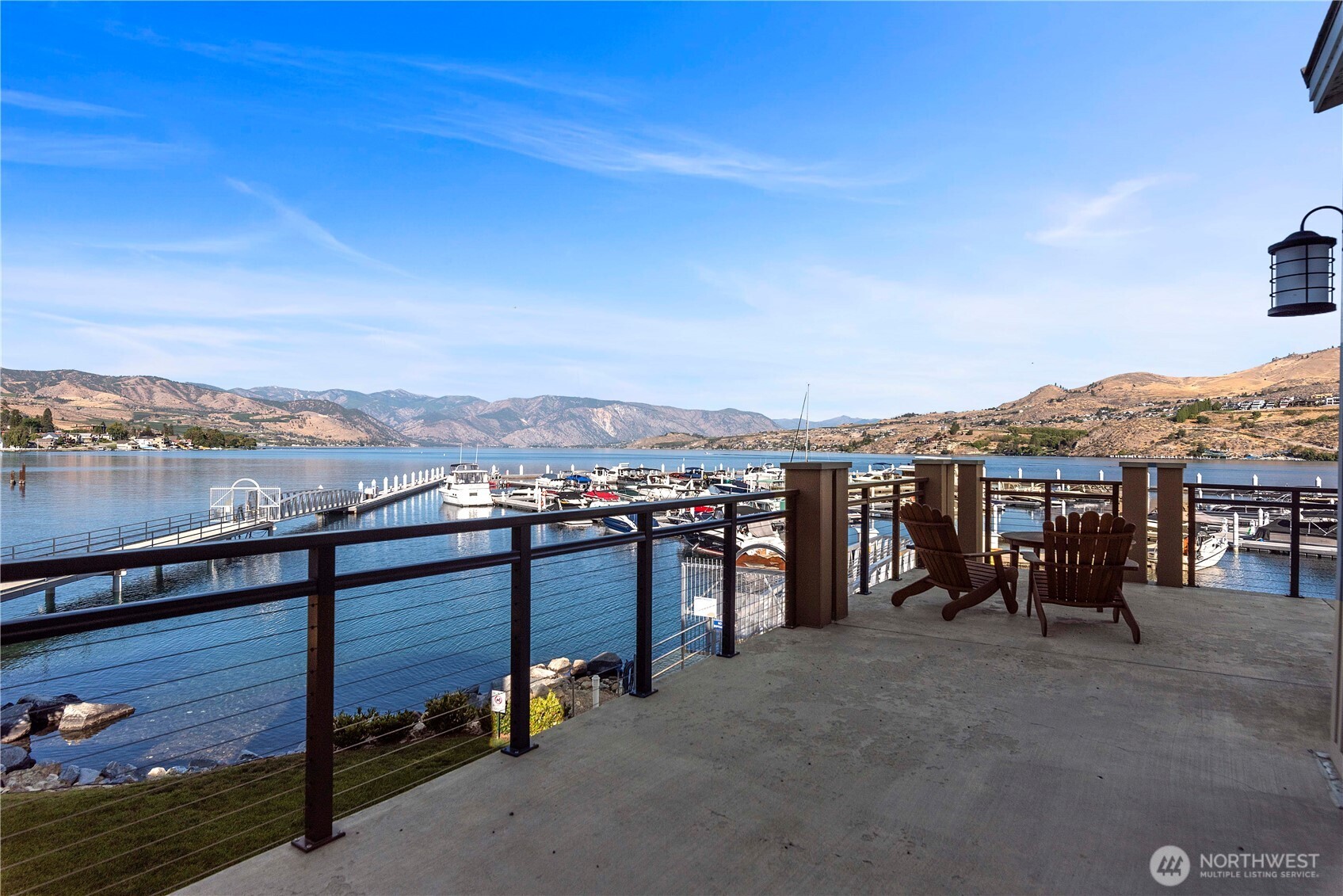 Here's a great place to relax, or to take advantage of wifi and do your work in a beautiful "office." With keypad entrance, the clubhouse is available to you 24/7.