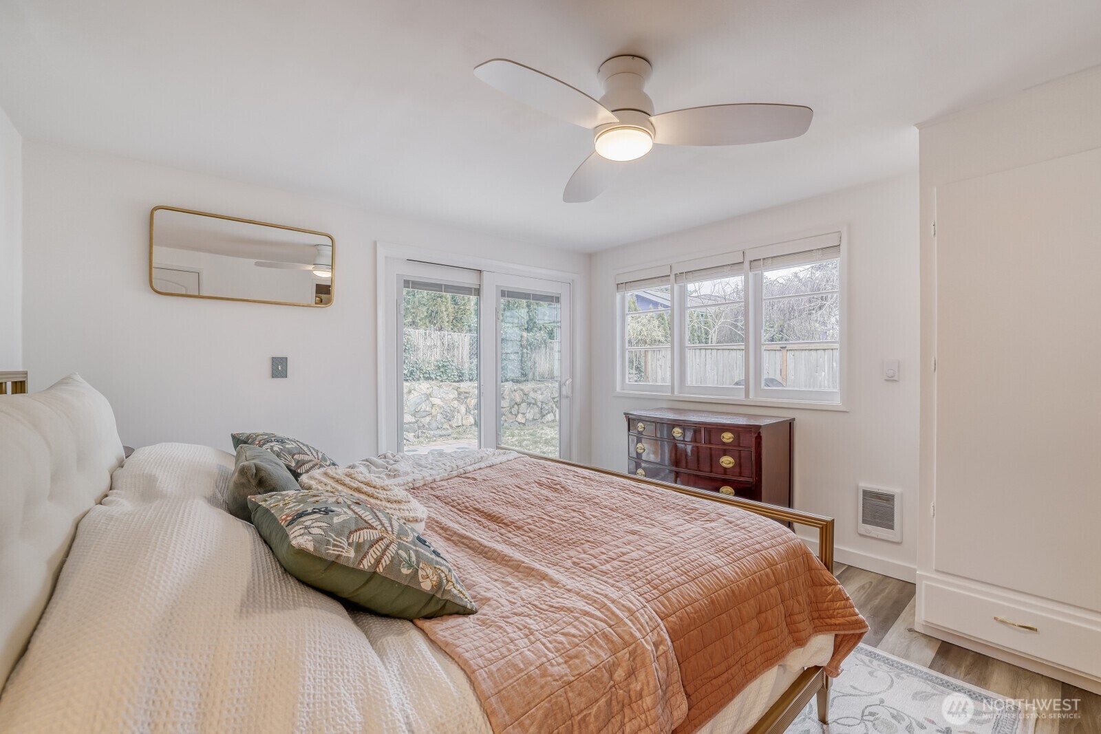 Super cute subway tiles in the bathroom.