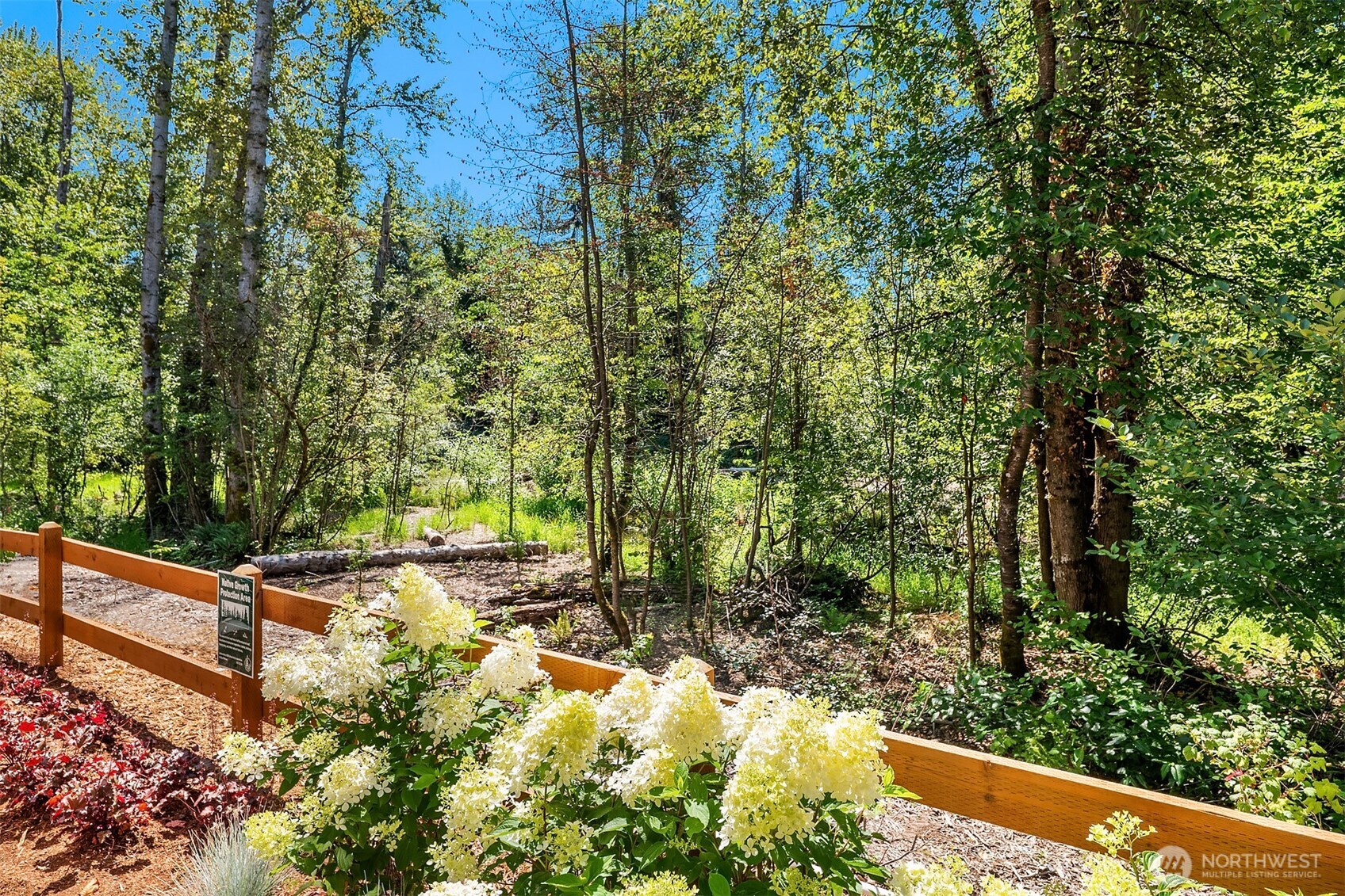 Photos are of model home and for illustrative purposes