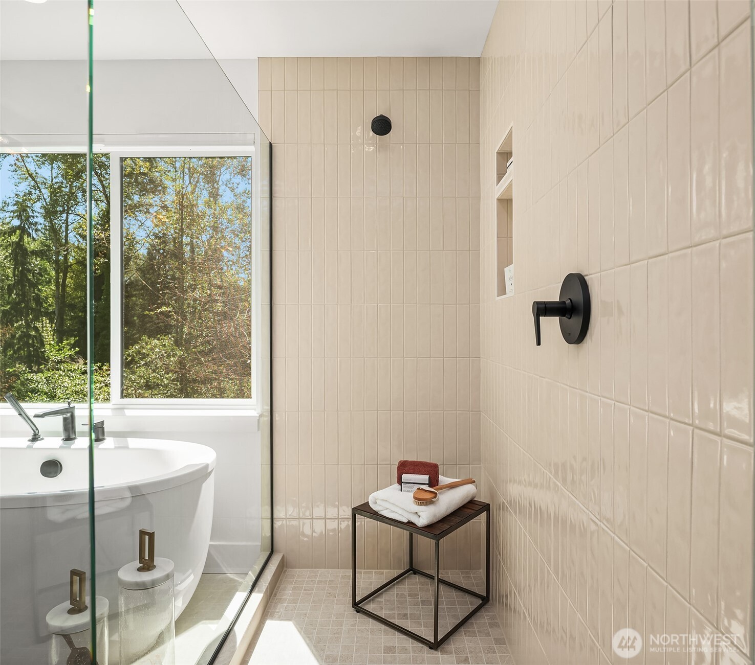 Photos are of model home and for illustrative purposes