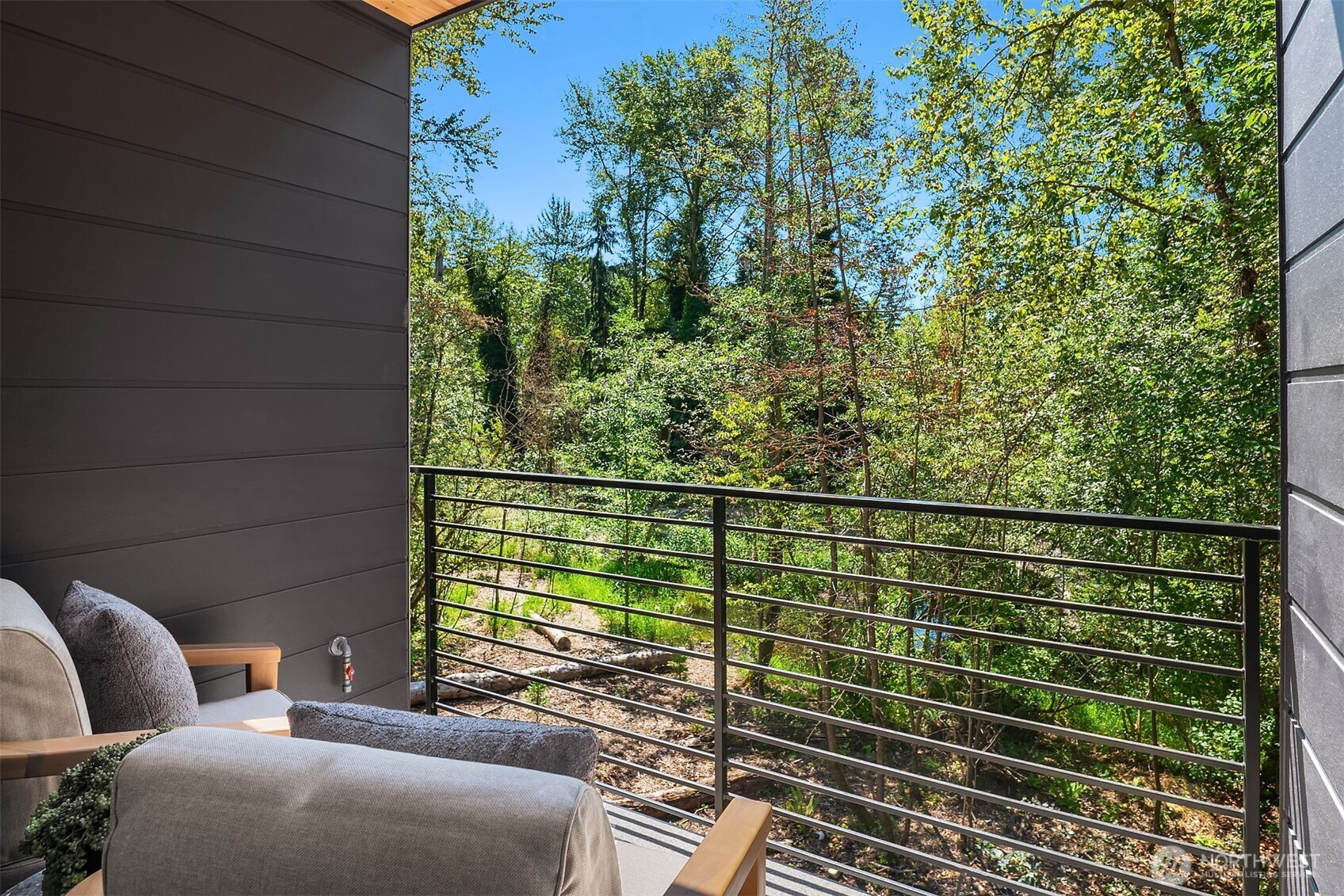 Photos are of model home and for illustrative purposes