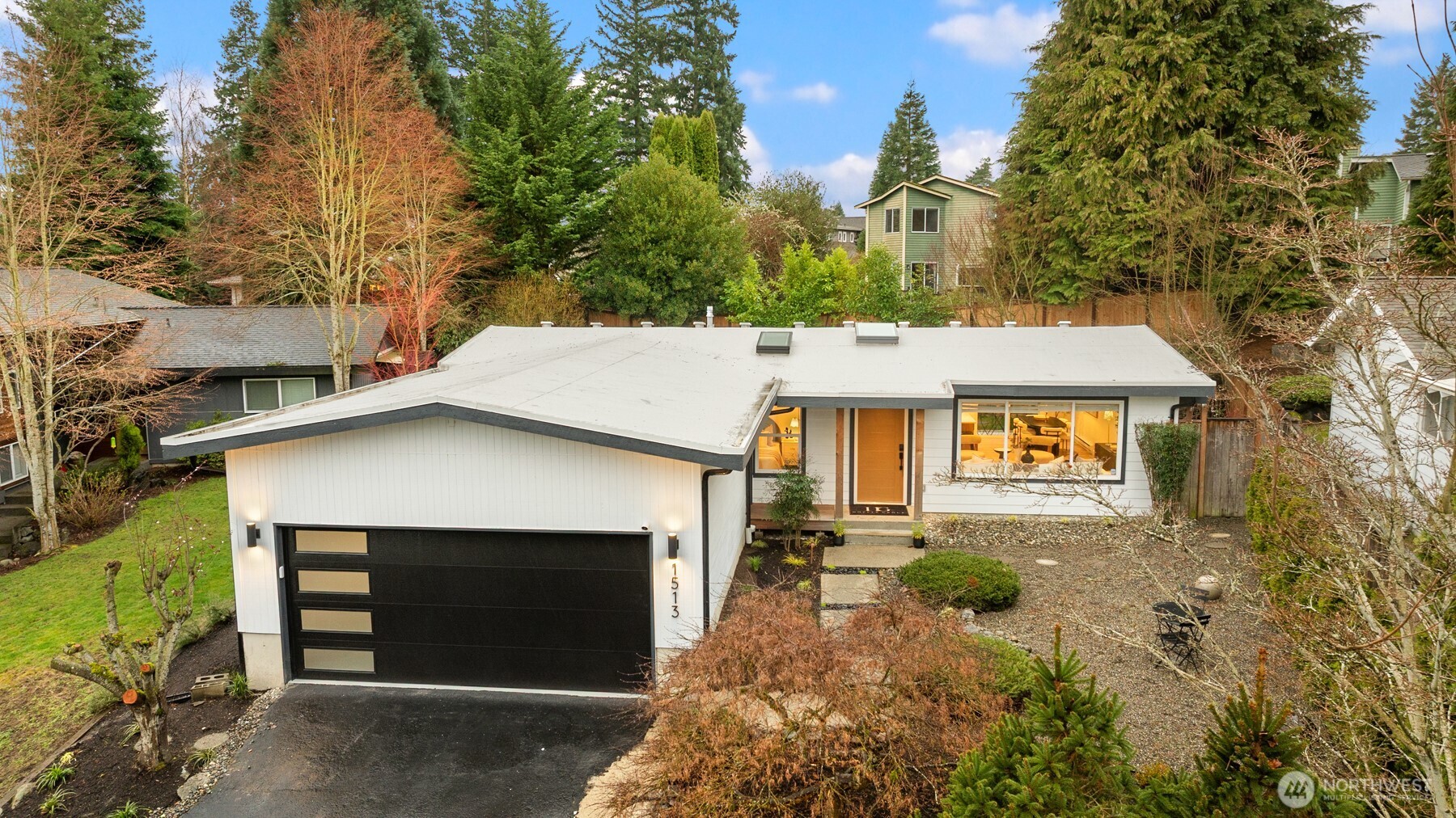 Located in a private cul de sac!