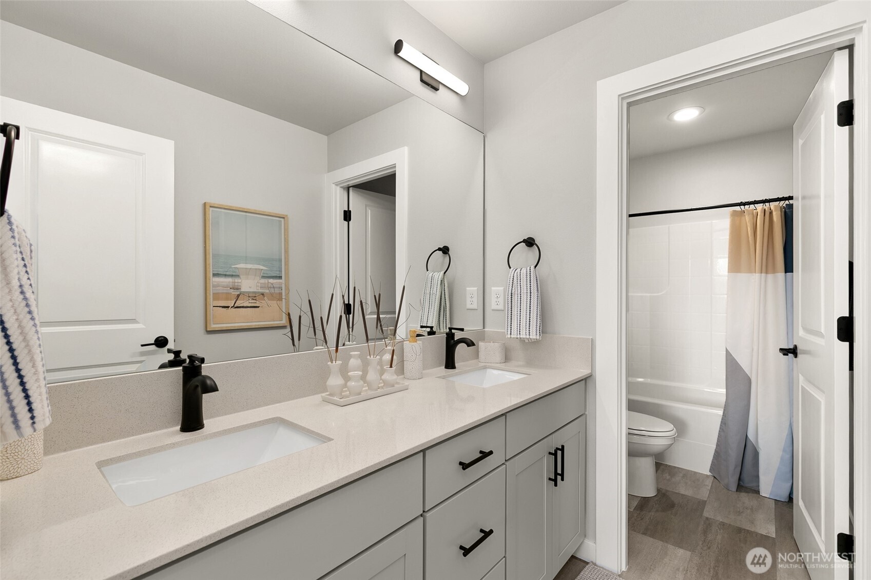 Photo of the model, different plan. All photos and videos are for representational purposes only. Actual colors, finishes and layout will vary. See Site Agent for details.