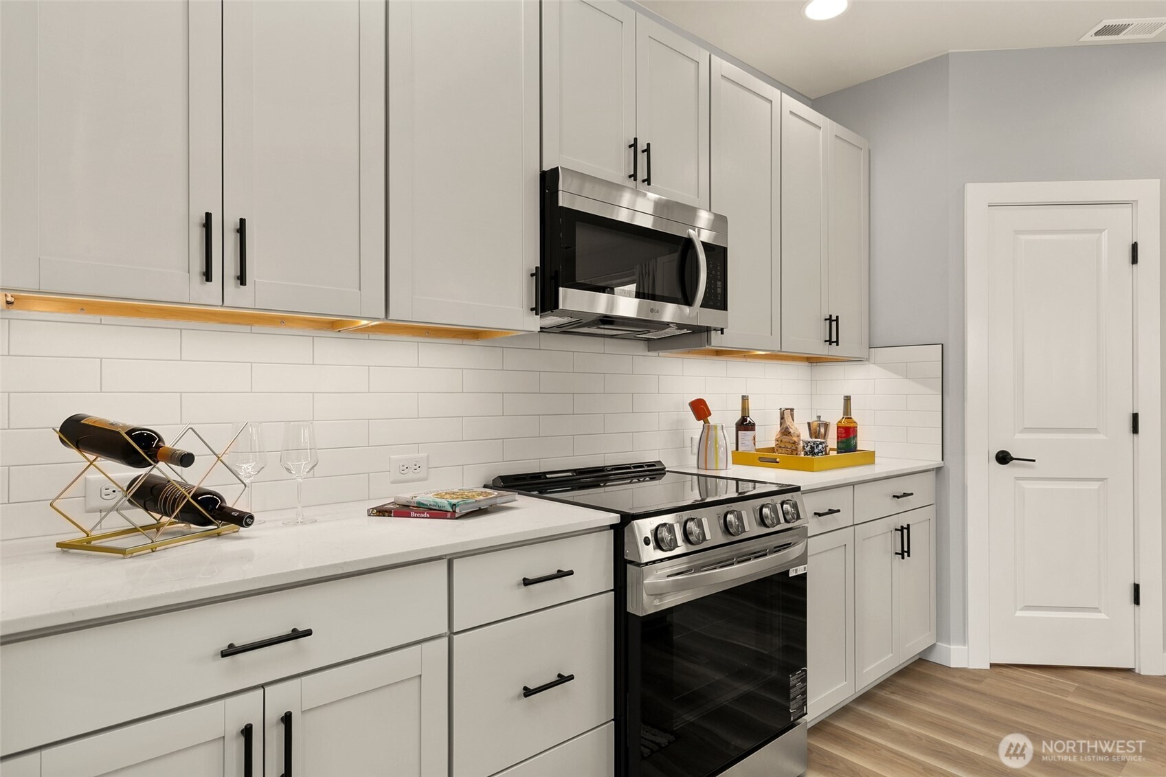 Photo of the model, different plan. All photos and videos are for representational purposes only. Actual colors, finishes and layout will vary. See Site Agent for details.